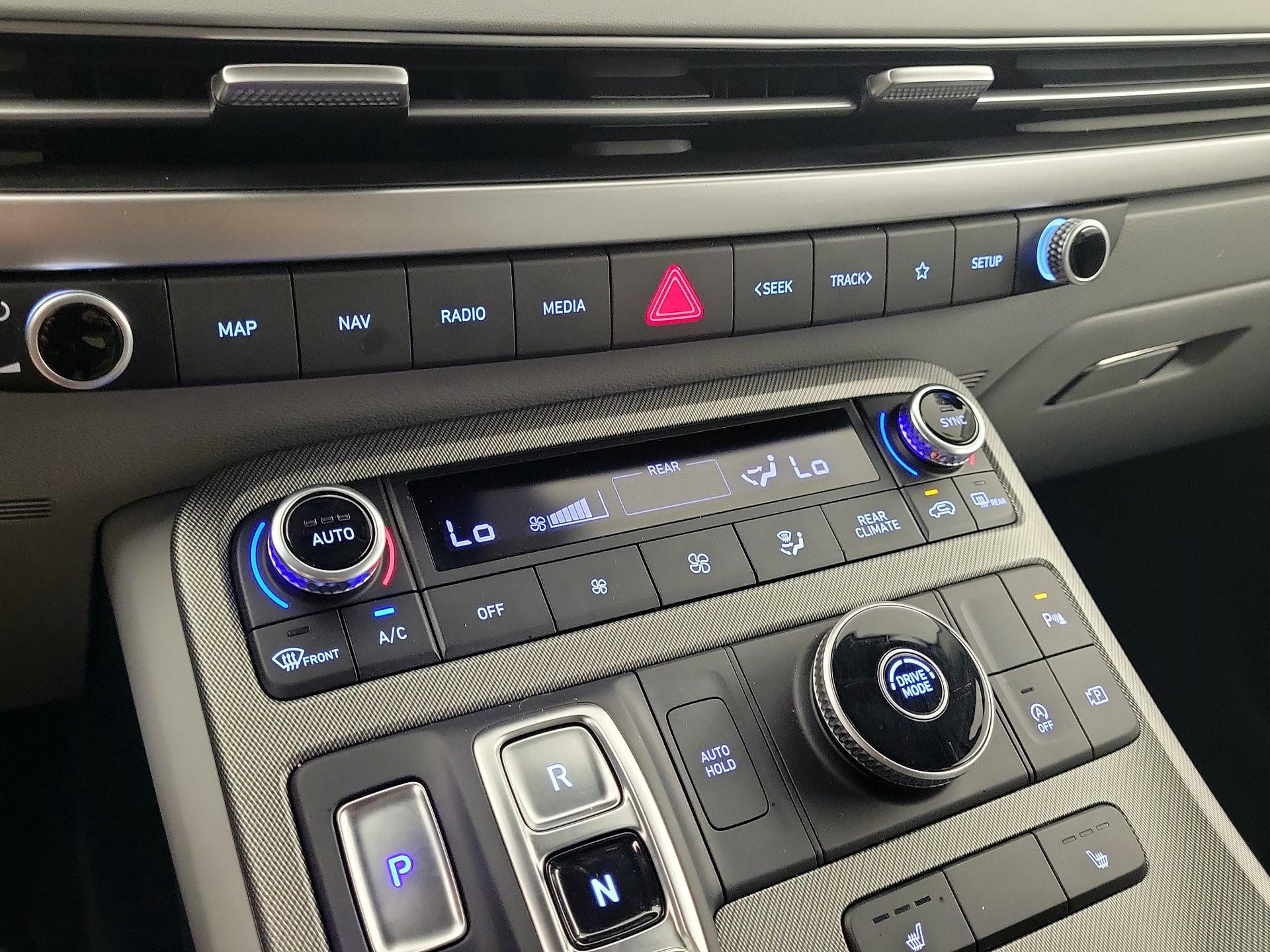 Thumbnail: 2025 Hyundai Palisade - 17