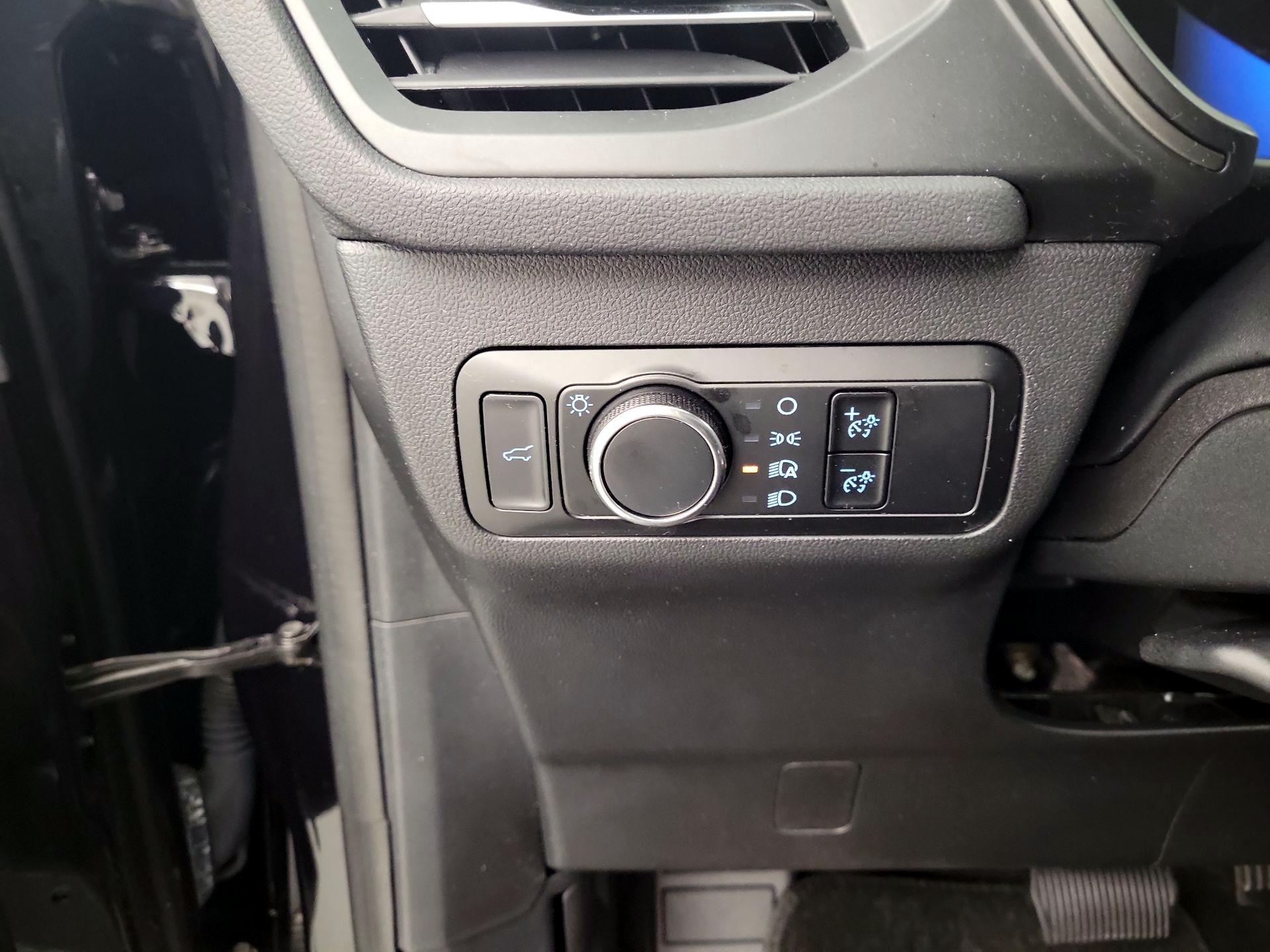 Thumbnail: 2024 Ford Escape - 13