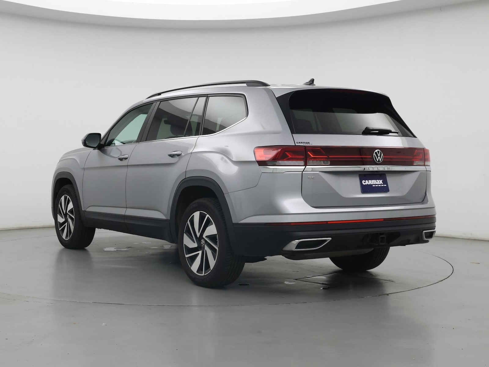 2024 Volkswagen Atlas SE w/Tech - Photo 3