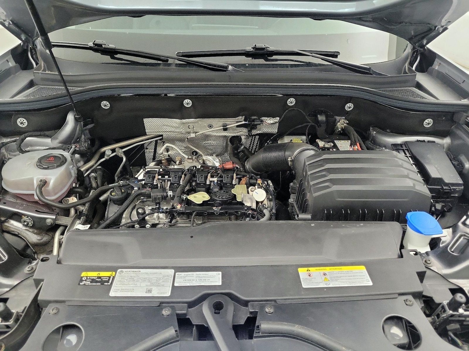 2024 Volkswagen Atlas SE w/Tech - Photo 24