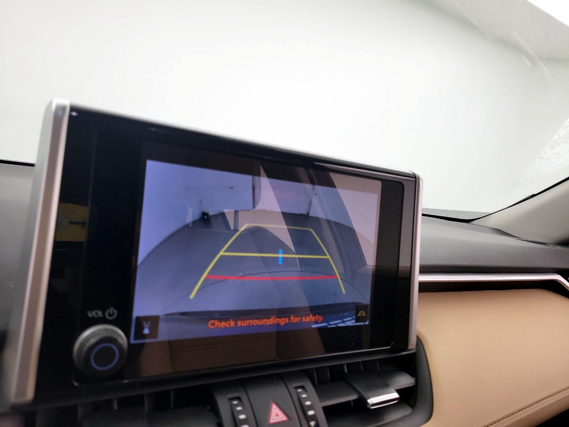 Thumbnail: 2024 Toyota RAV4 - 14