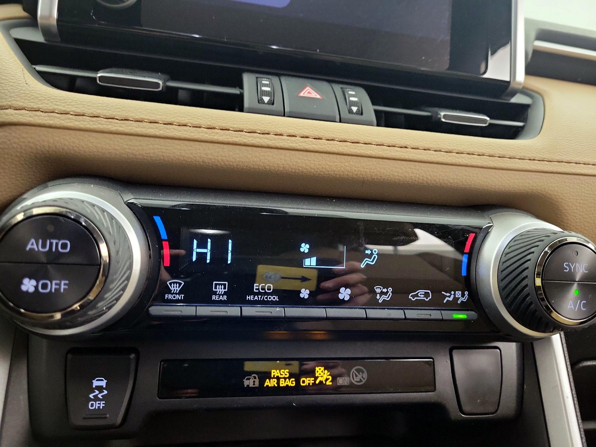 Thumbnail: 2024 Toyota RAV4 - 16