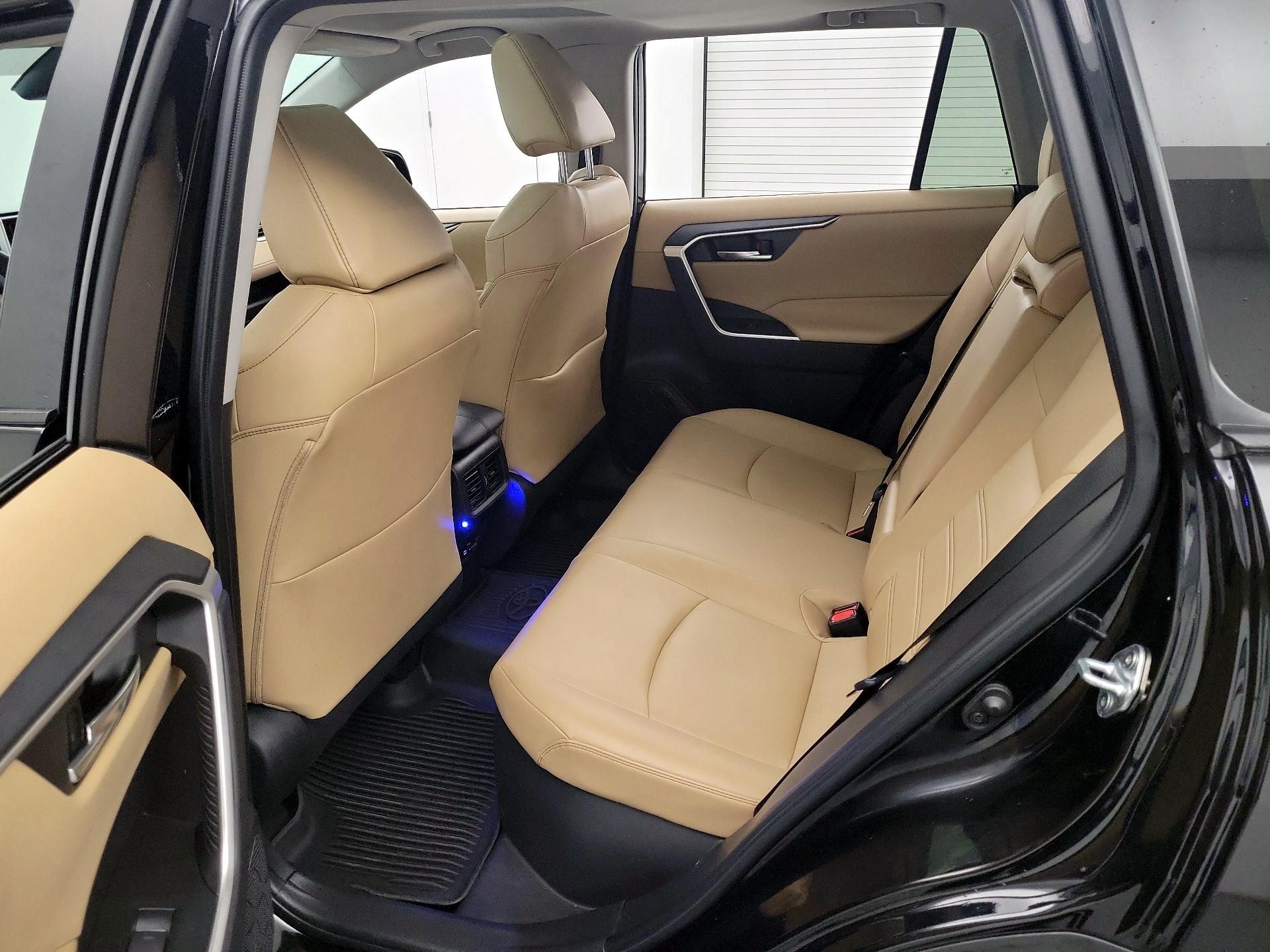 Thumbnail: 2024 Toyota RAV4 - 20