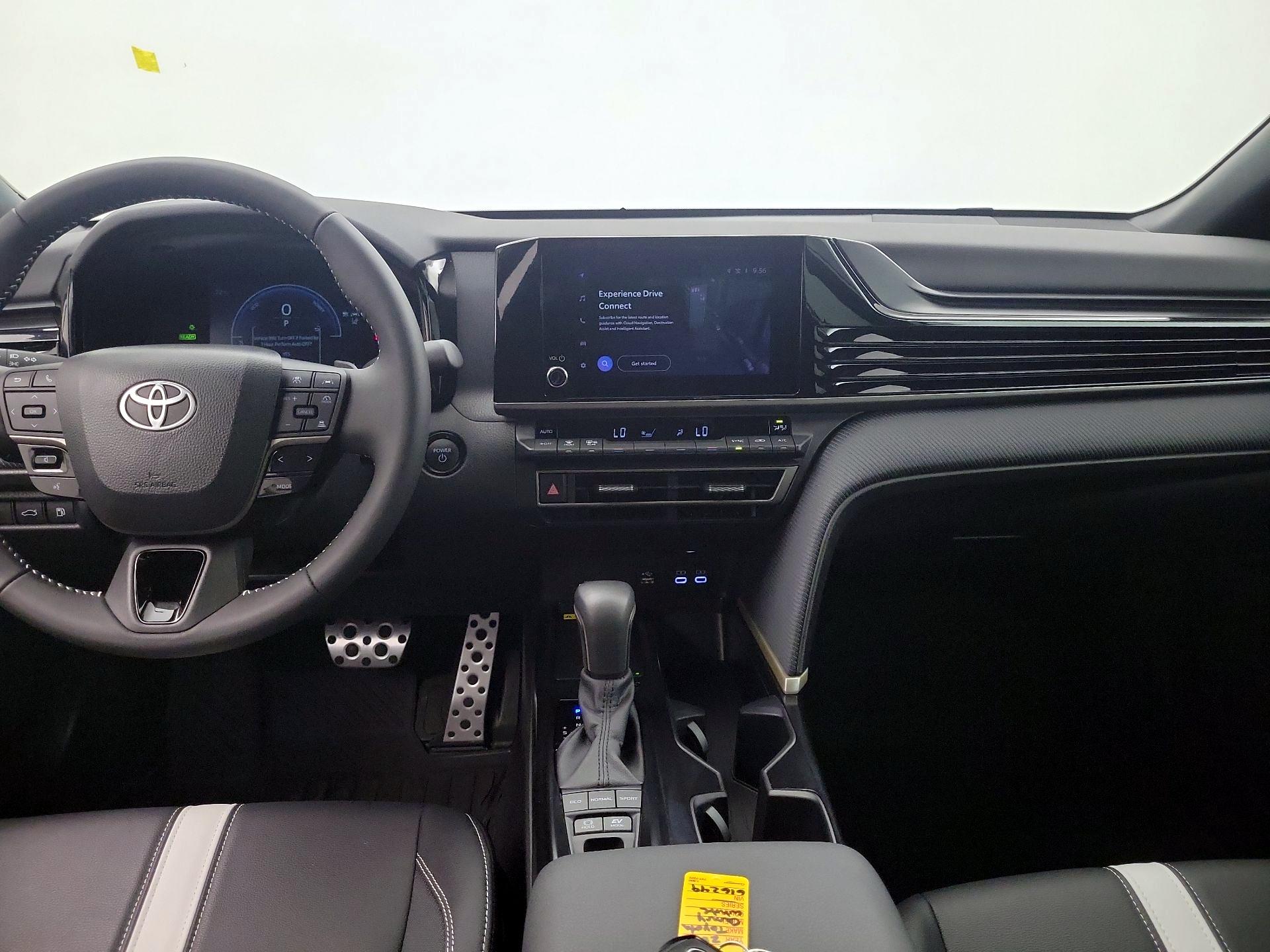 Thumbnail: 2025 Toyota Camry - 9