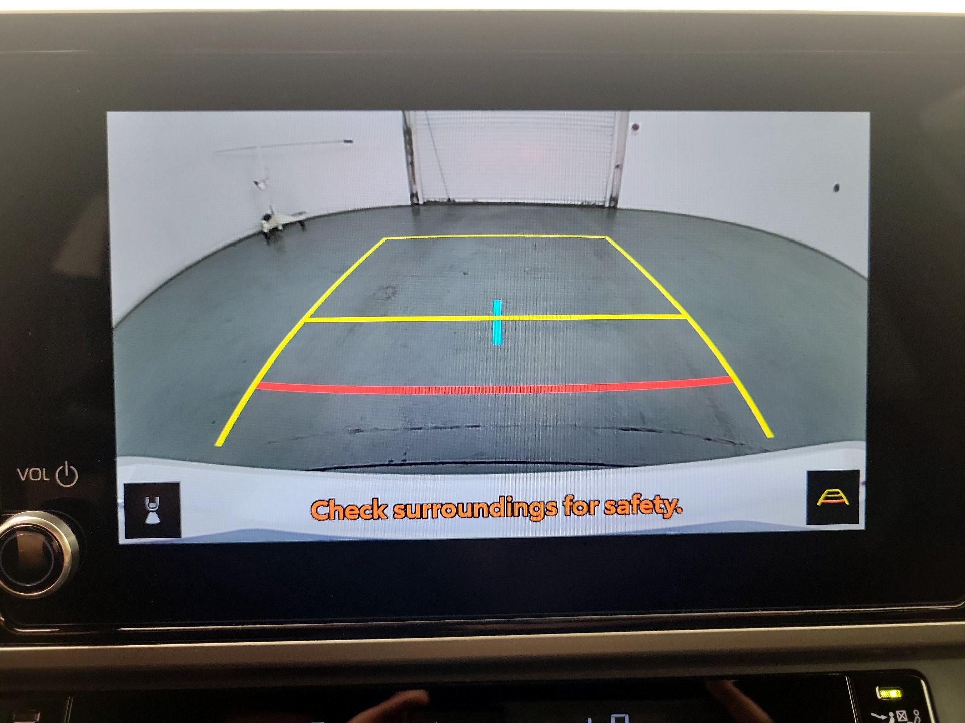 Thumbnail: 2025 Toyota Camry - 15