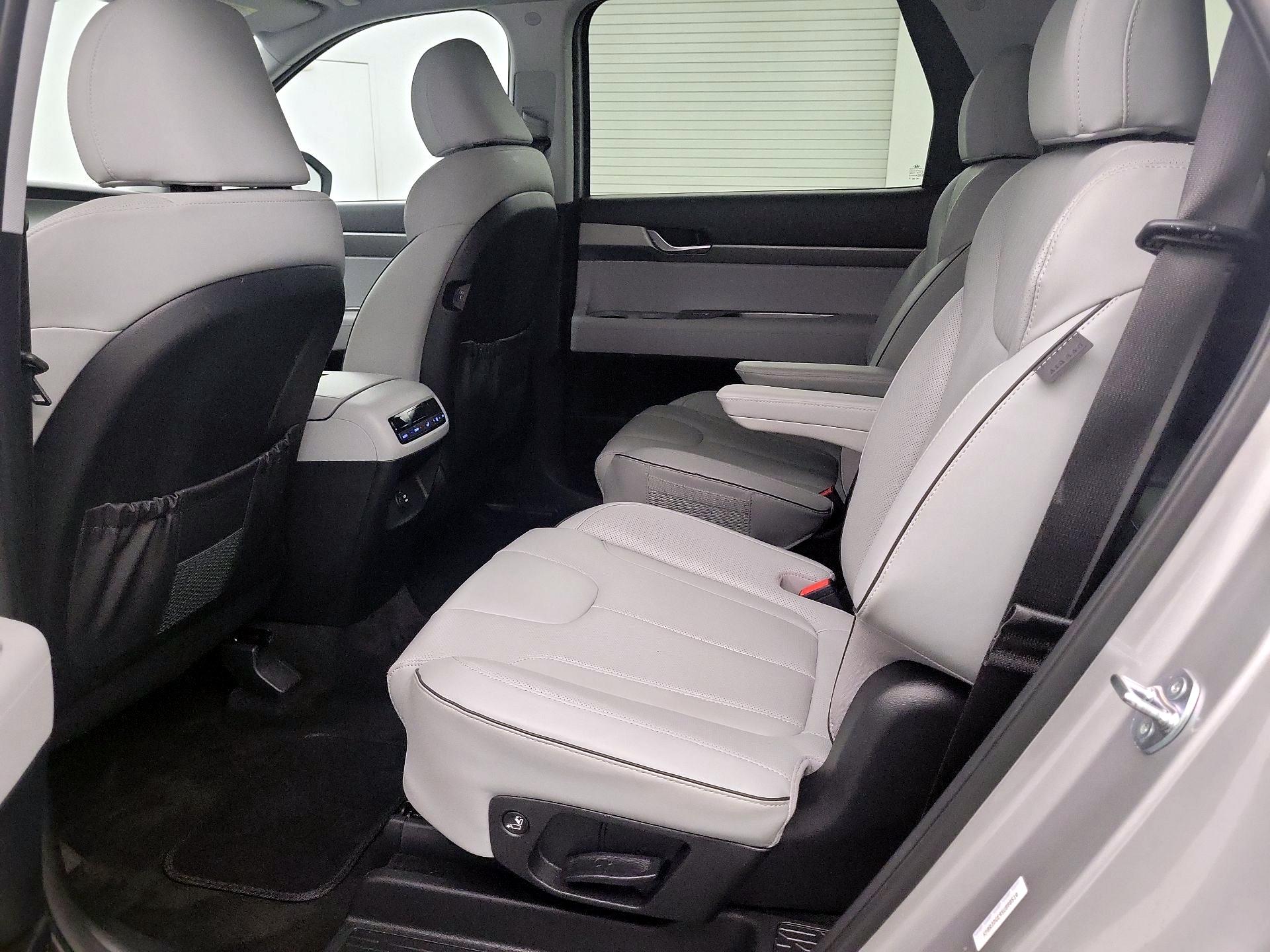 Thumbnail: 2025 Hyundai Palisade - 20