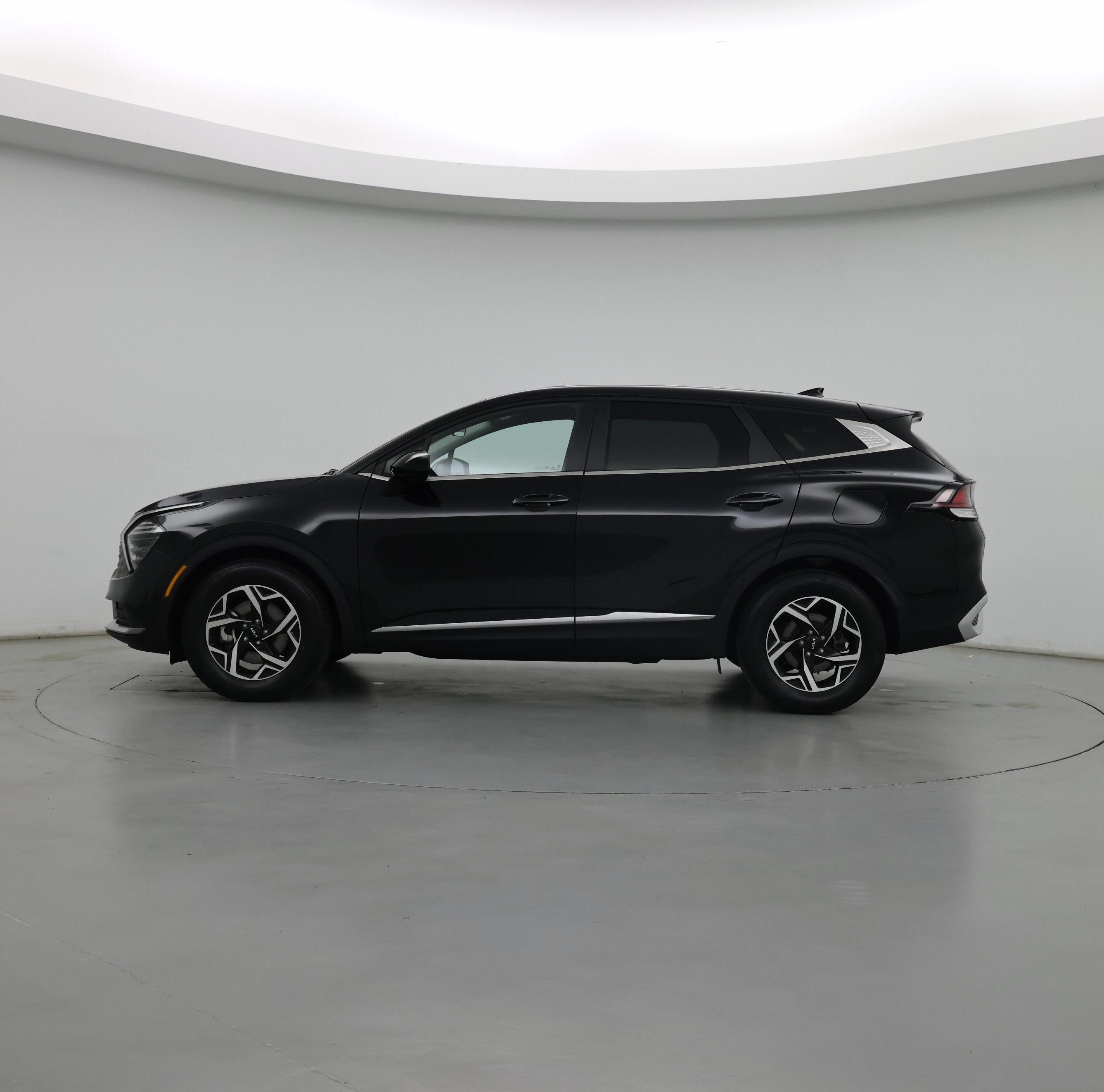 Thumbnail: 2024 Kia Sportage - 3