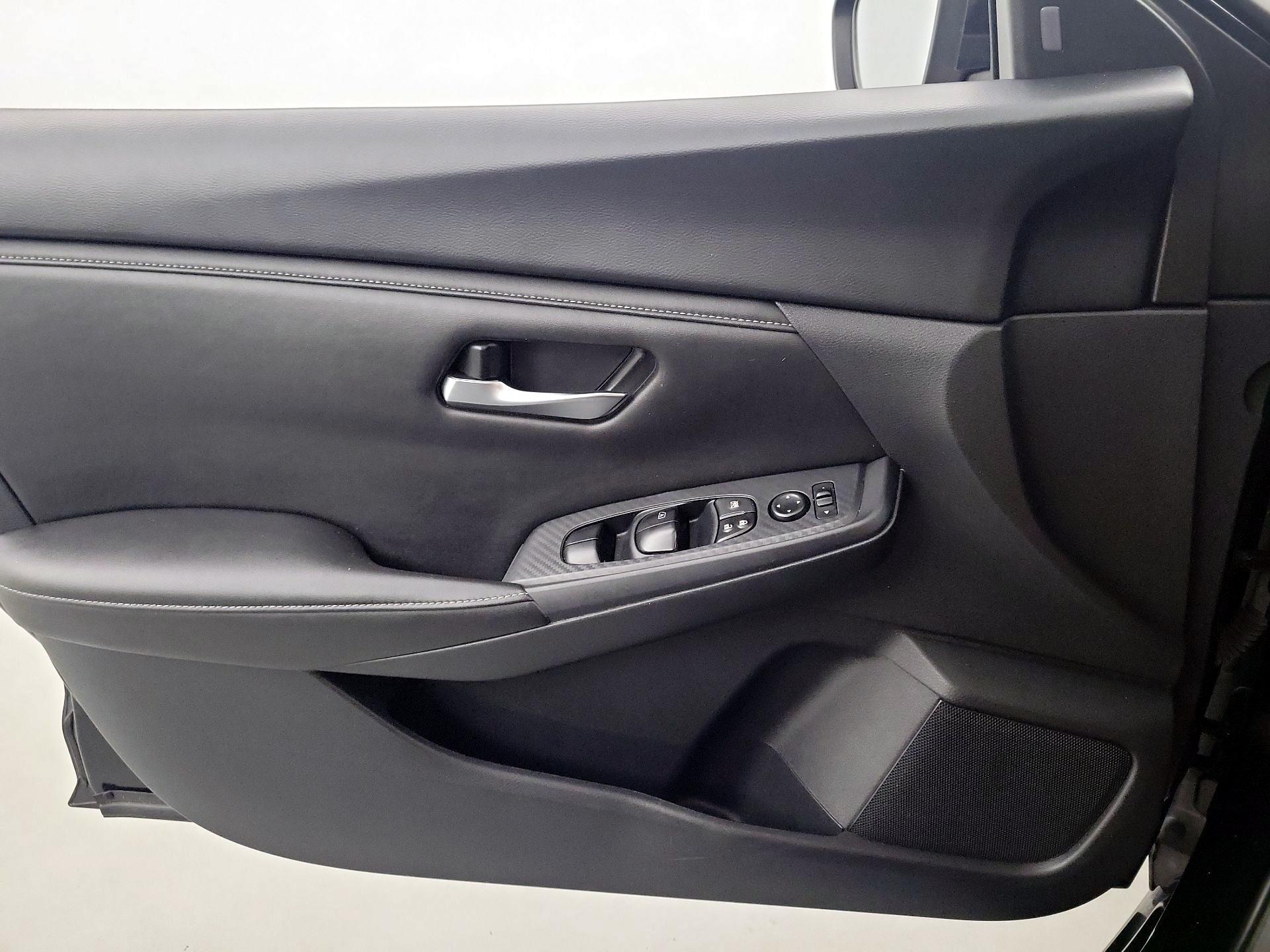 Thumbnail: 2024 Nissan Sentra - 12