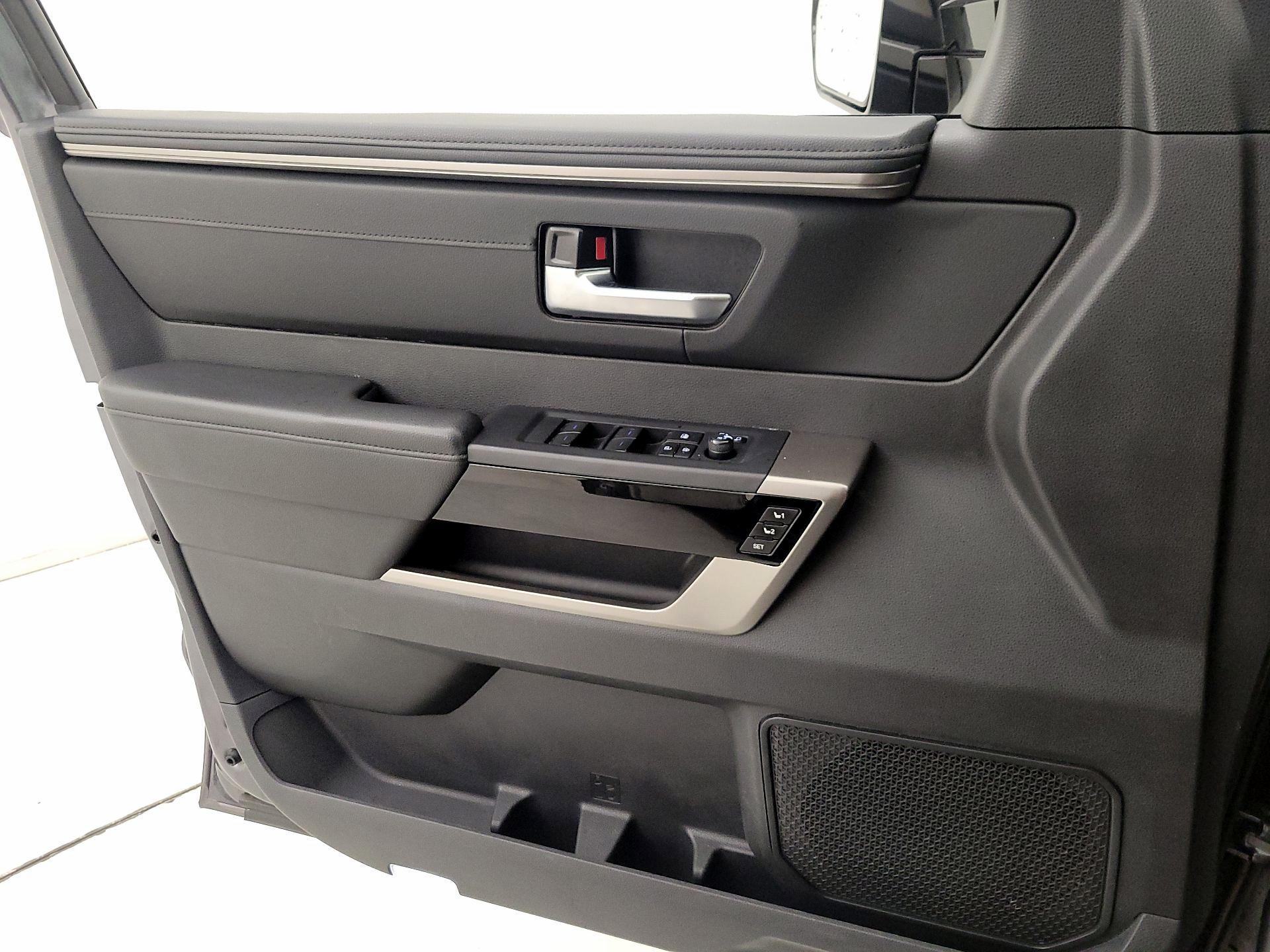 Thumbnail: 2024 Toyota Sequoia - 12