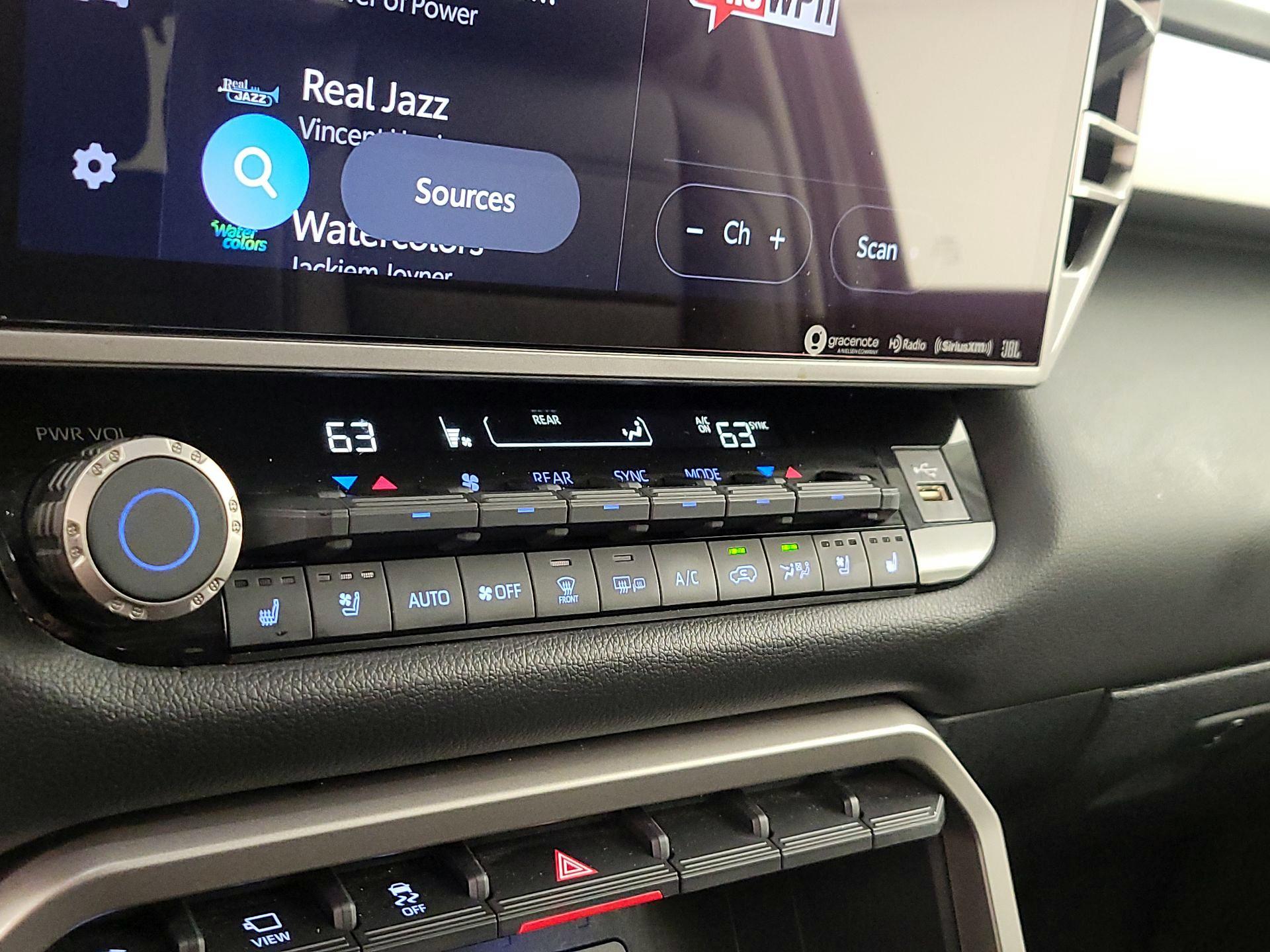 Thumbnail: 2024 Toyota Sequoia - 16