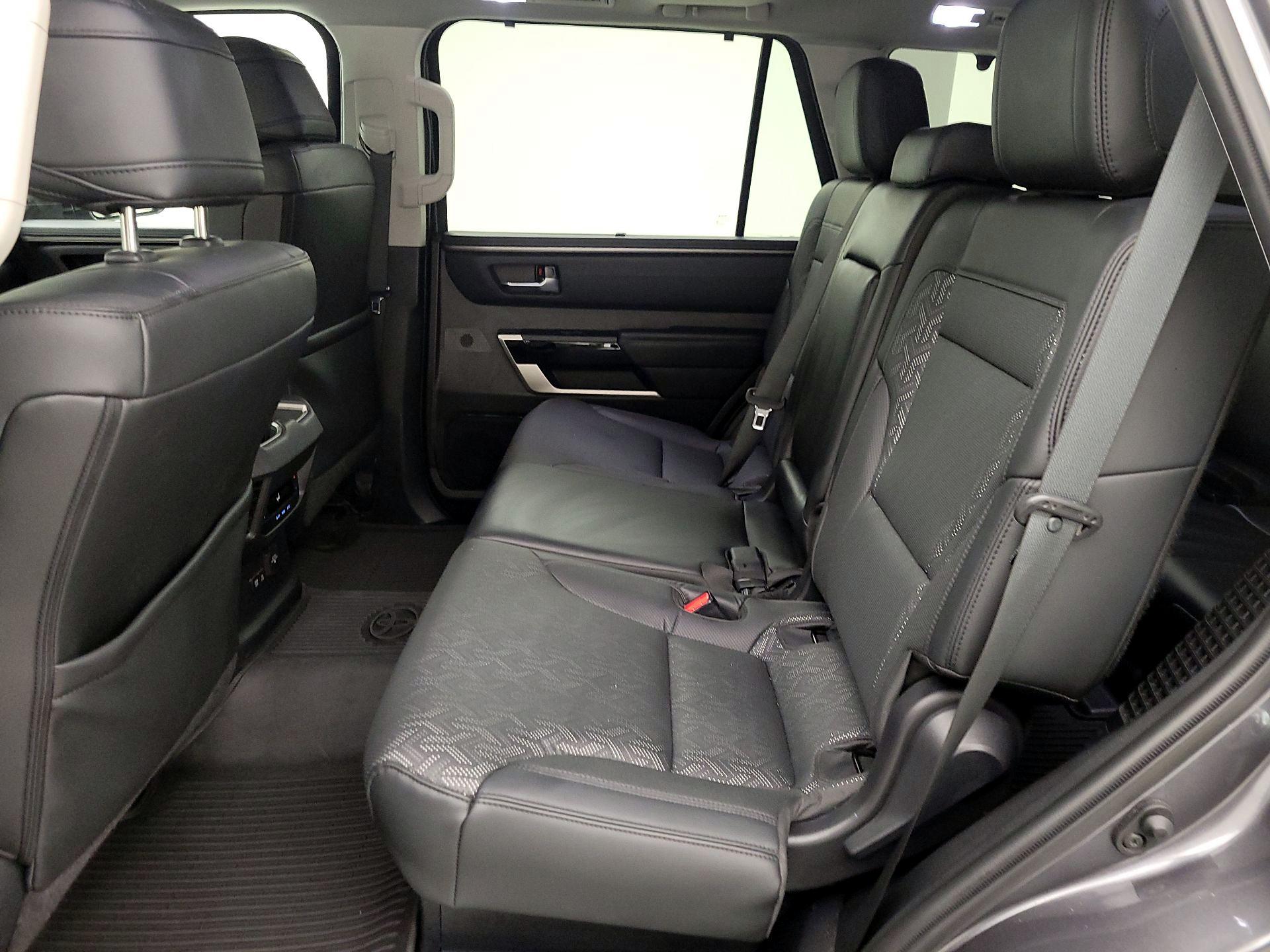 Thumbnail: 2024 Toyota Sequoia - 20