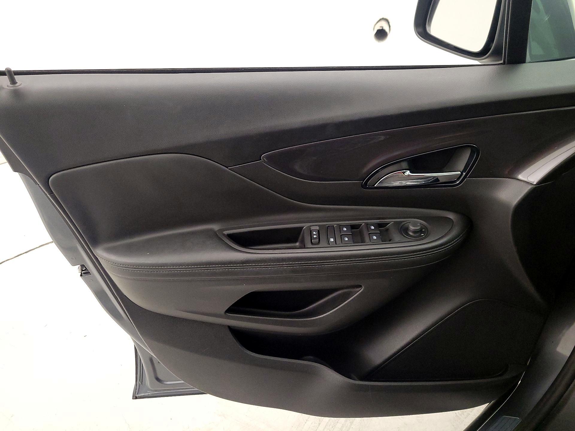 Thumbnail: 2020 Buick Encore - 12