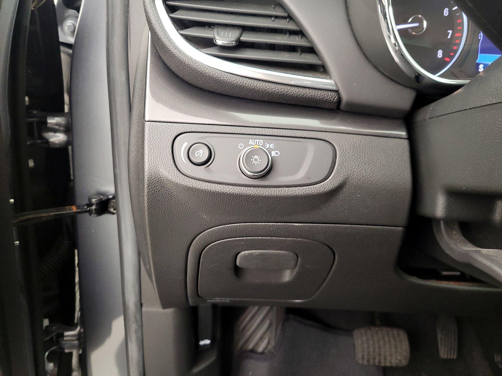 Thumbnail: 2020 Buick Encore - 13