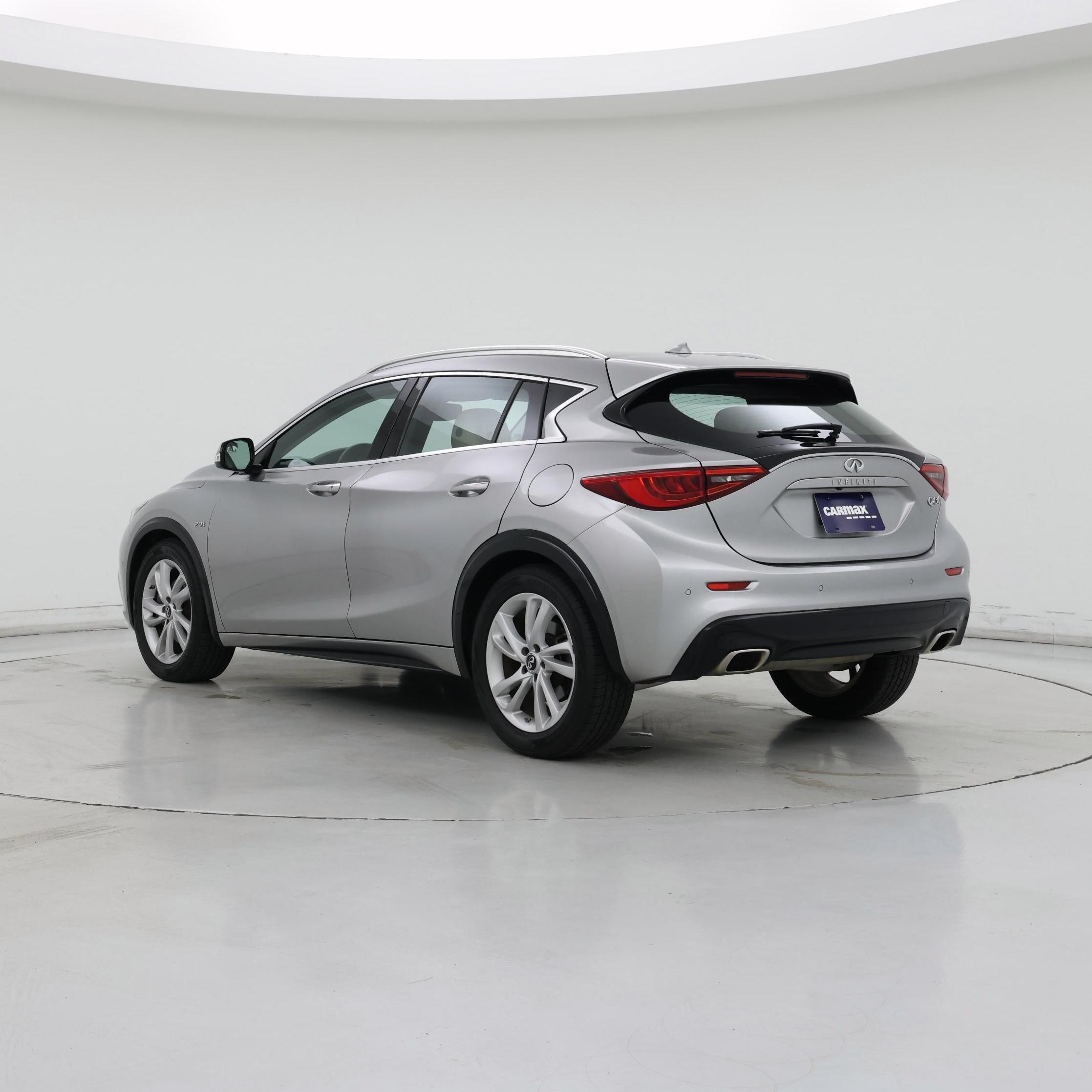 Thumbnail: 2018 INFINITI QX30 - 2
