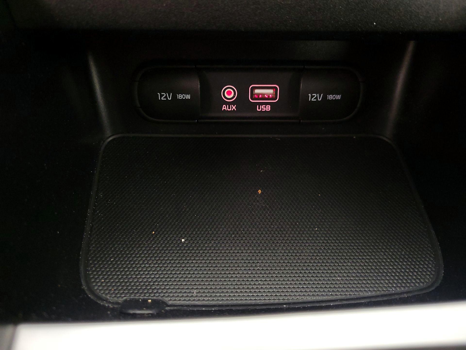 Thumbnail: 2019 Kia Forte - 18