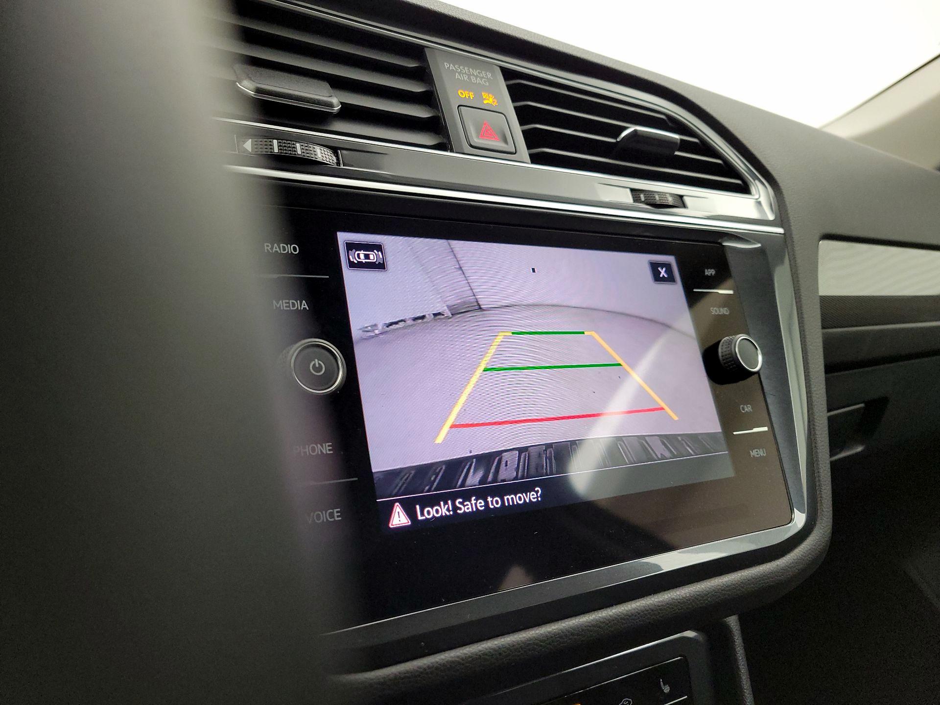 Thumbnail: 2024 Volkswagen Tiguan - 14