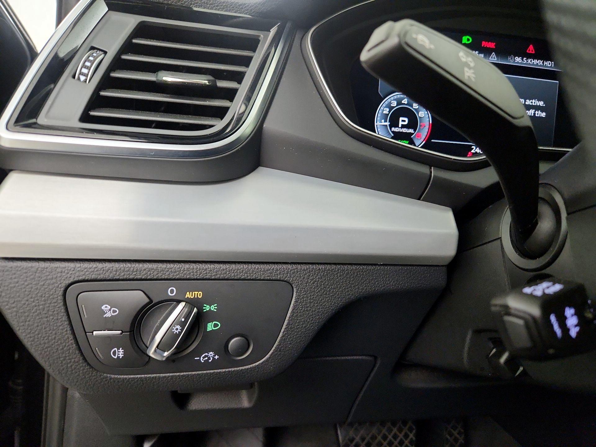 Thumbnail: 2023 Audi Q5 - 13