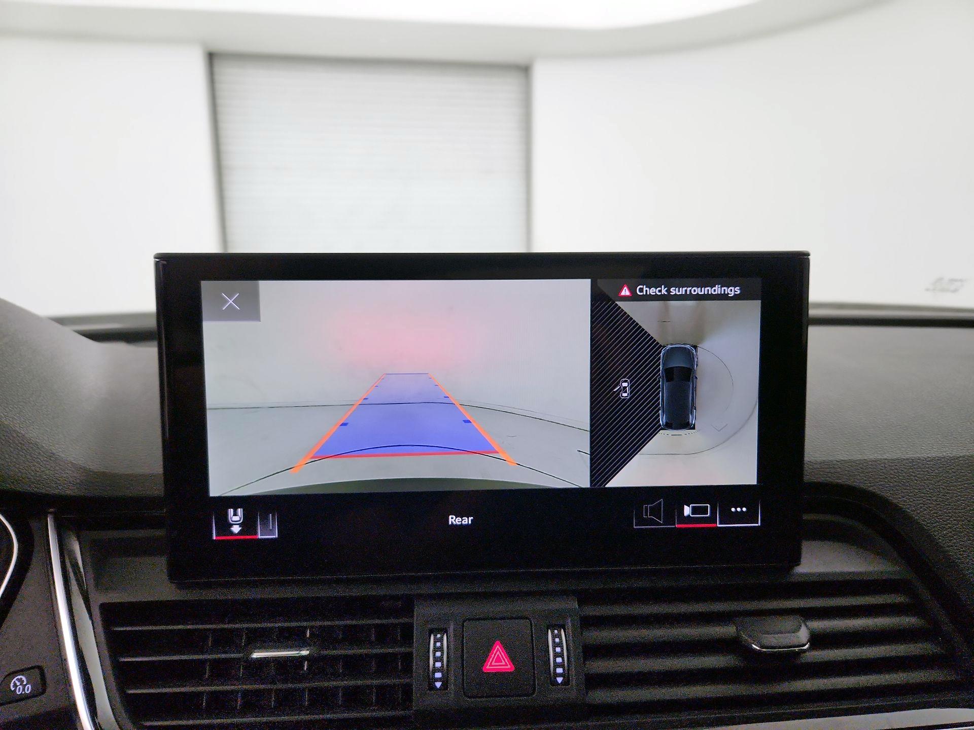 Thumbnail: 2023 Audi Q5 - 14