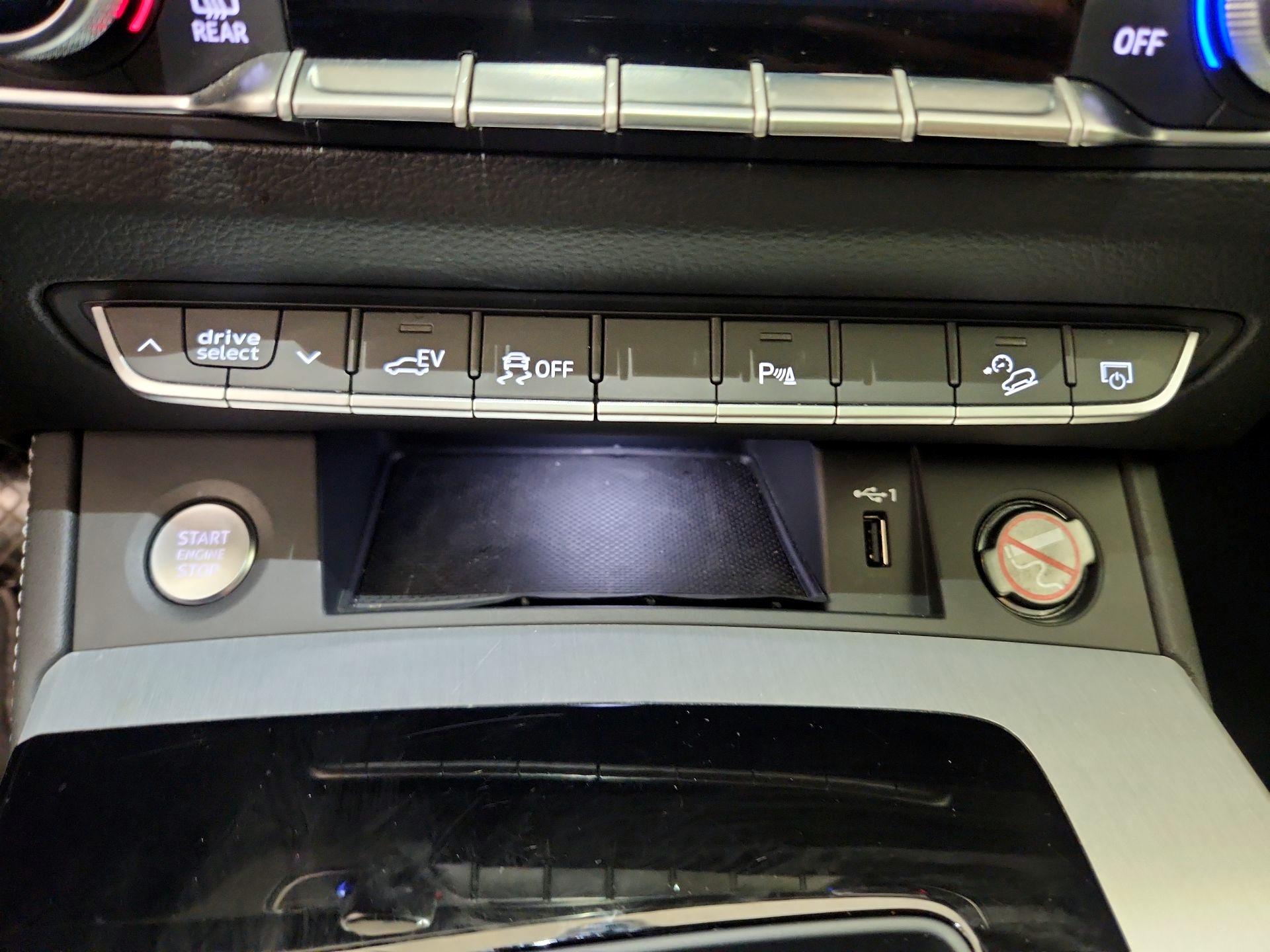 Thumbnail: 2023 Audi Q5 - 18