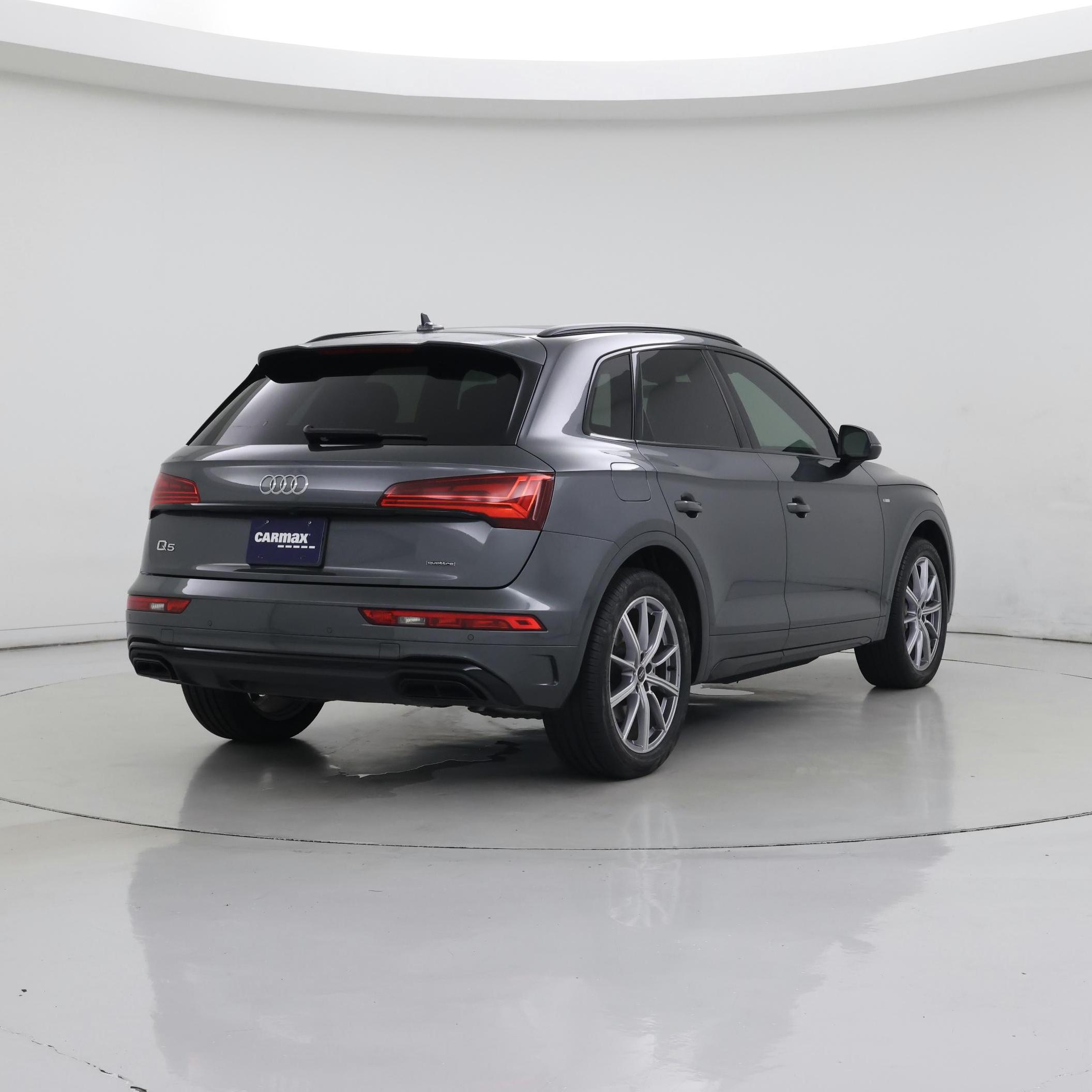 Thumbnail: 2023 Audi Q5 - 8