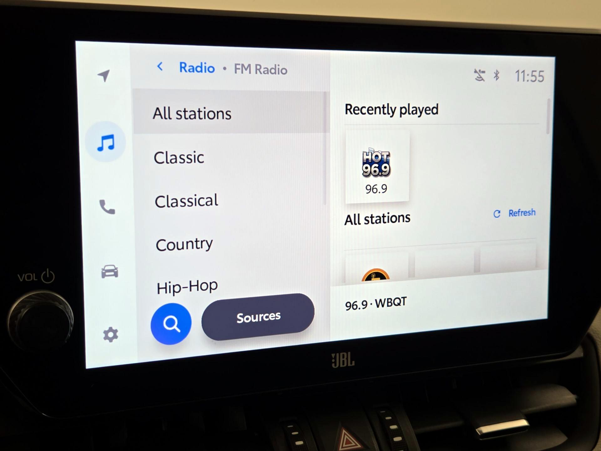 Thumbnail: 2023 Toyota RAV4 - 15