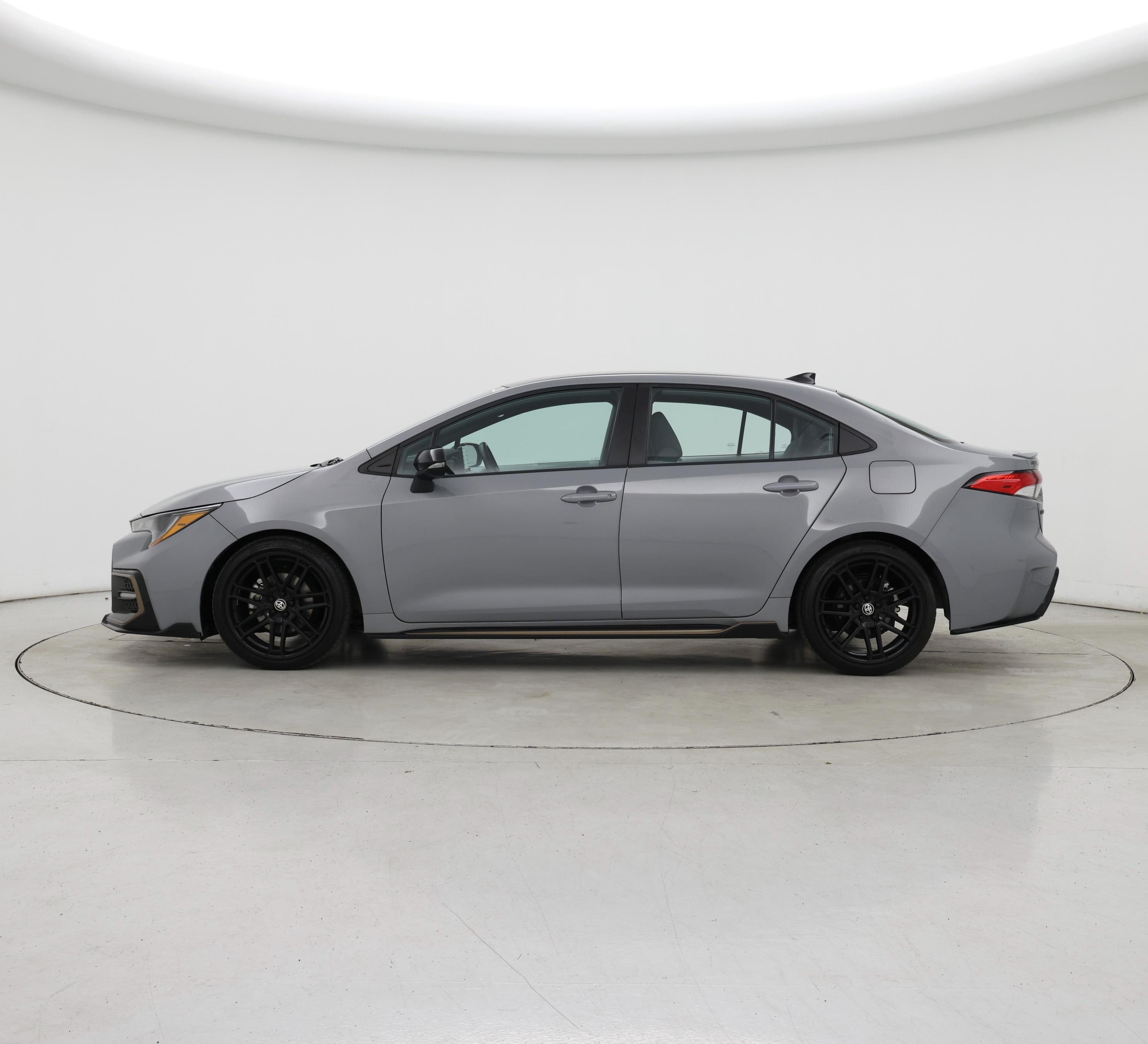 Thumbnail: 2022 Toyota Corolla - 3