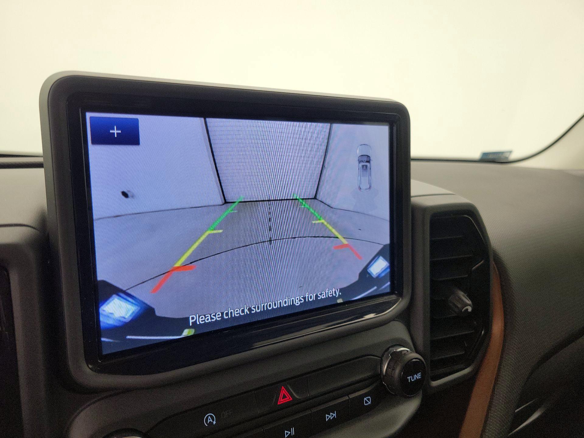 Thumbnail: 2022 Ford Bronco Sport - 14