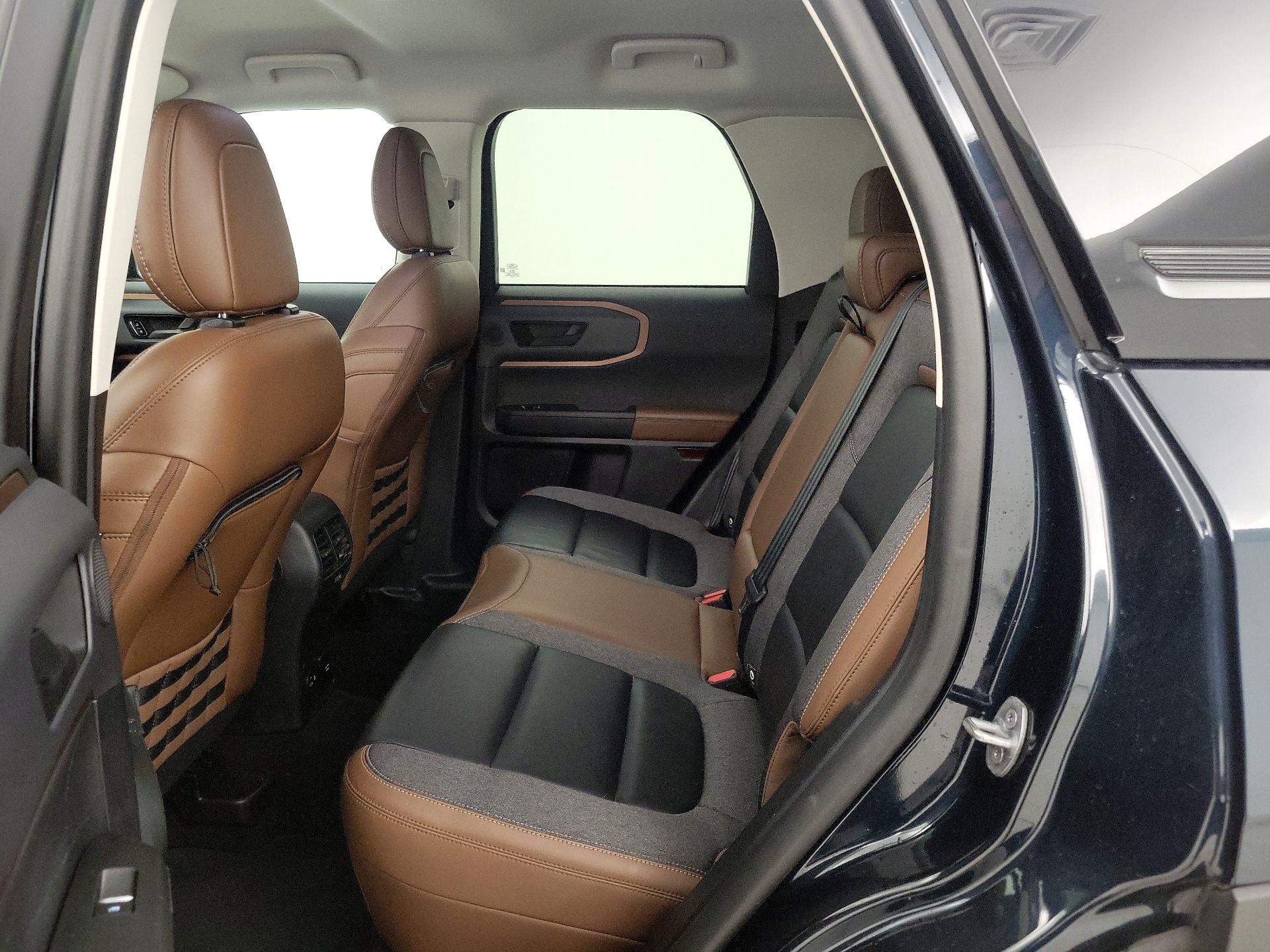 Thumbnail: 2022 Ford Bronco Sport - 19