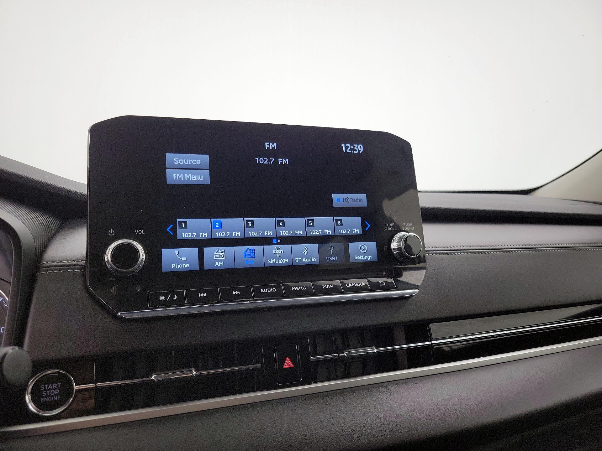 Thumbnail: 2024 Mitsubishi Outlander - 16