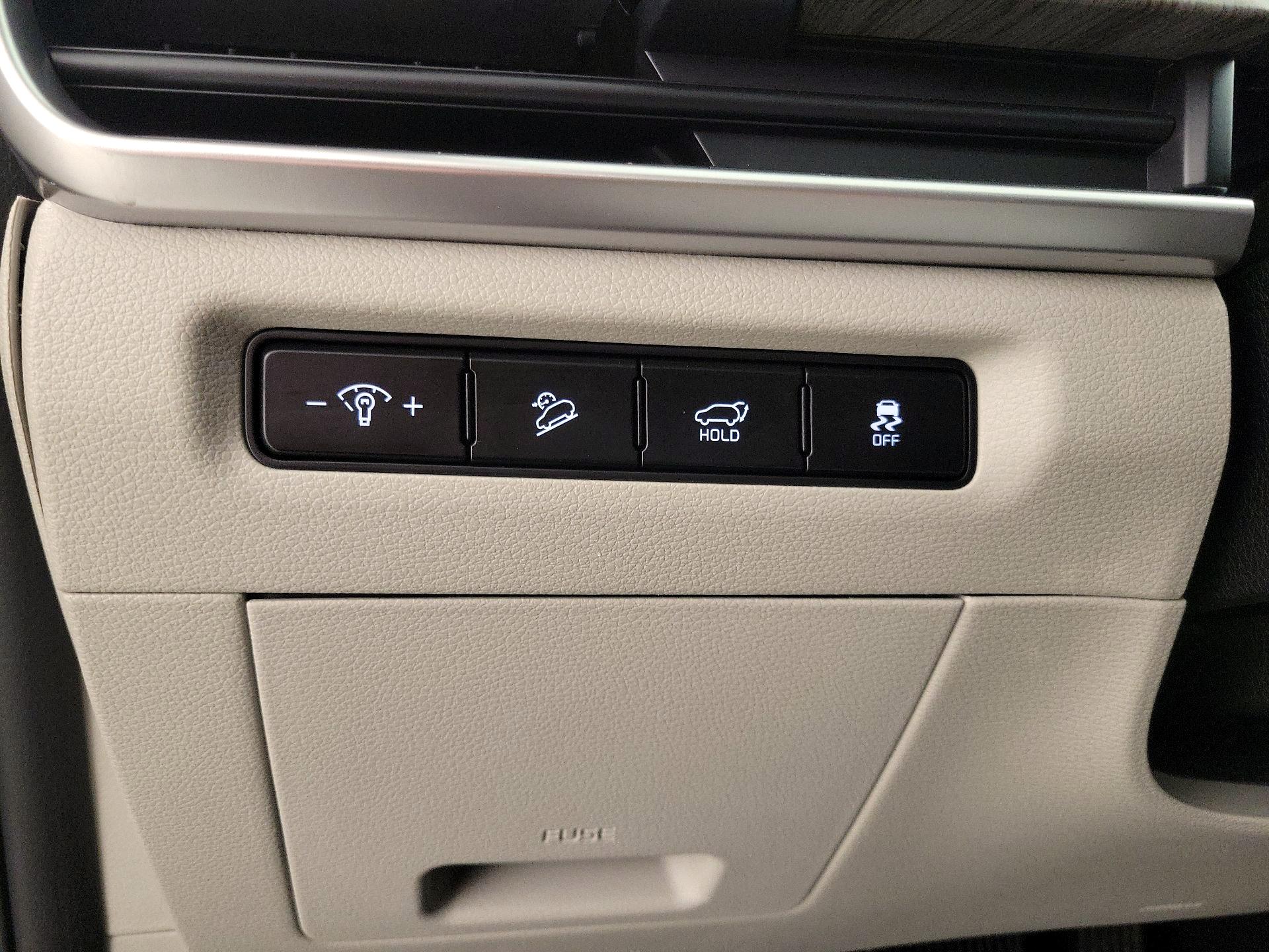 Thumbnail: 2023 Kia Telluride - 13