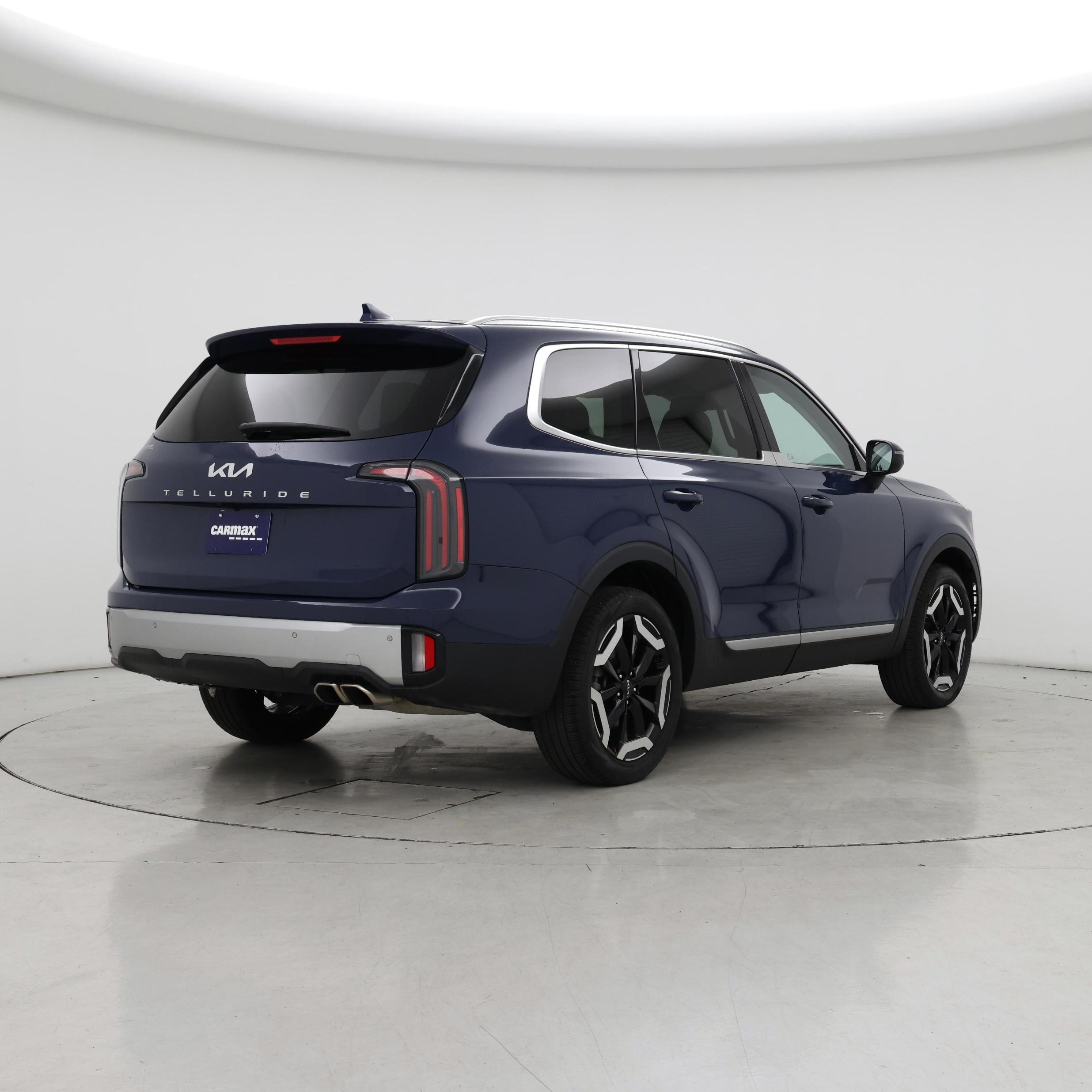 Thumbnail: 2023 Kia Telluride - 8