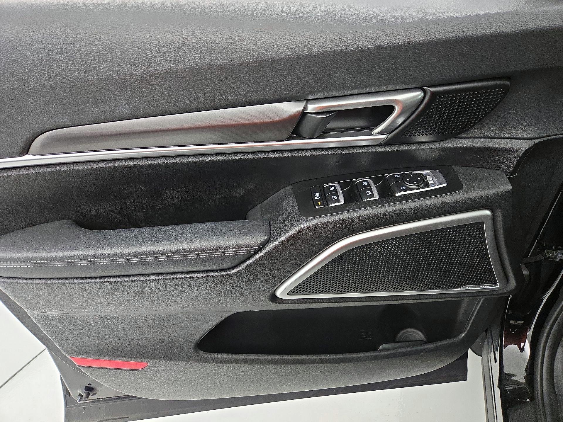 Thumbnail: 2023 Kia Telluride - 12