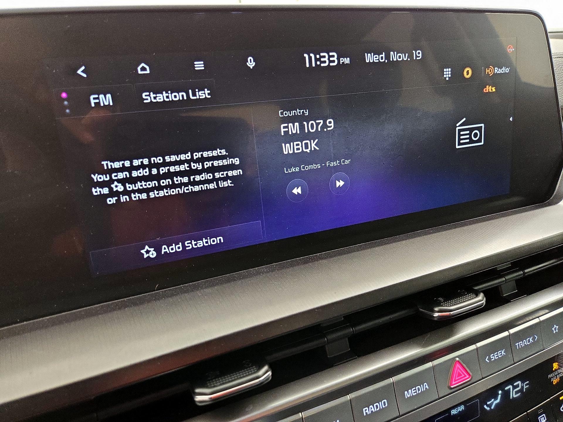 Thumbnail: 2023 Kia Telluride - 16