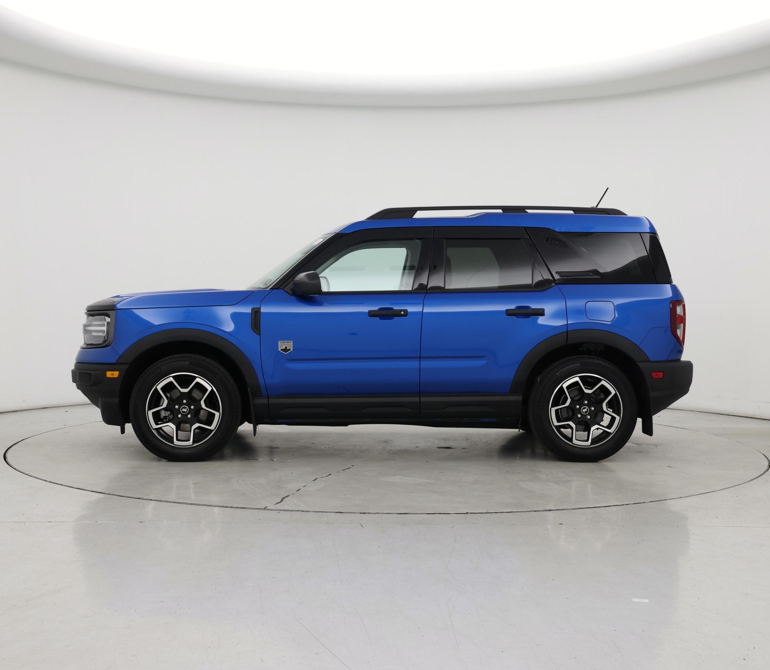 Thumbnail: 2022 Ford Bronco Sport - 3