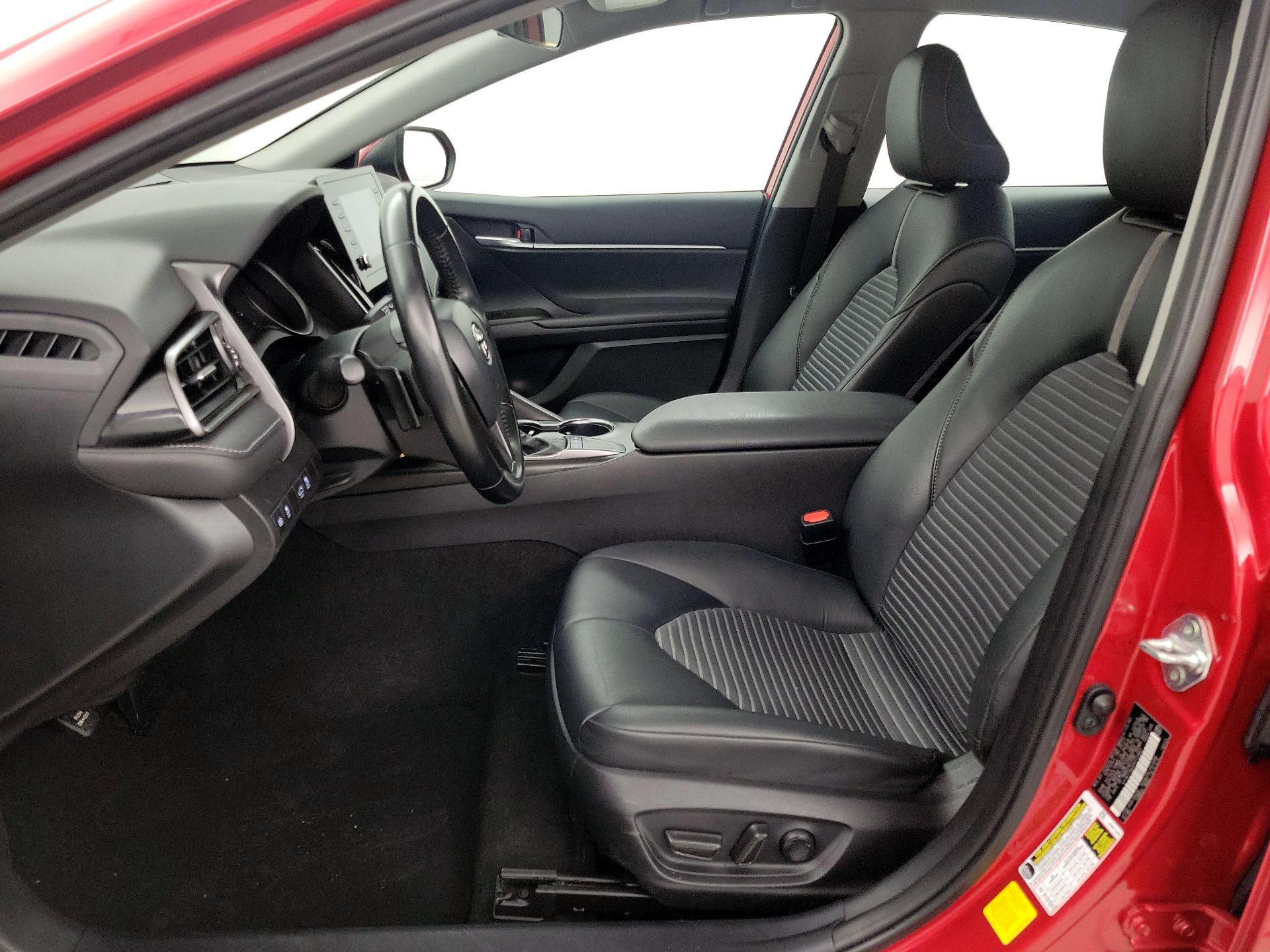 Thumbnail: 2023 Toyota Camry - 11