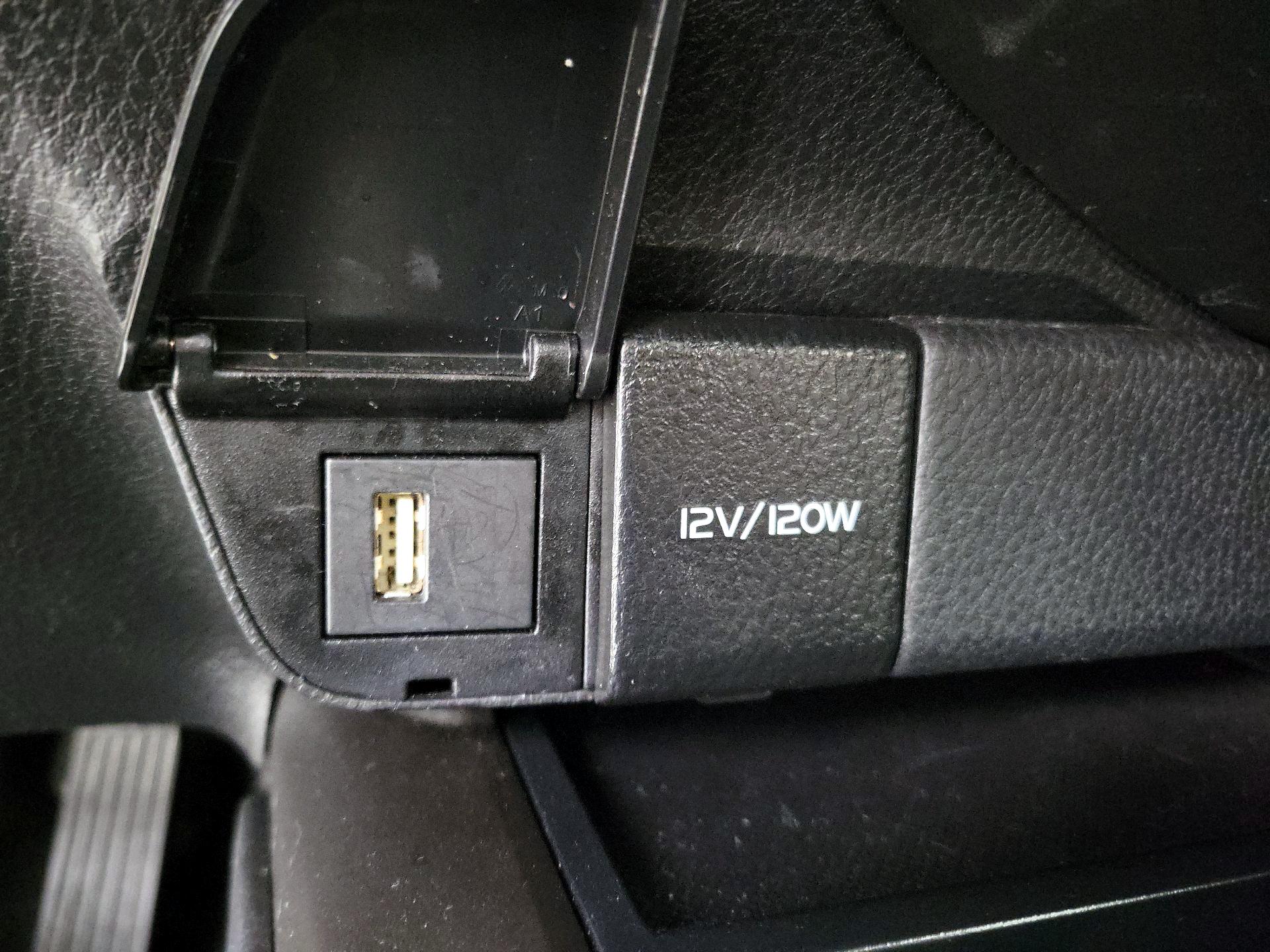 Thumbnail: 2023 Toyota Camry - 18