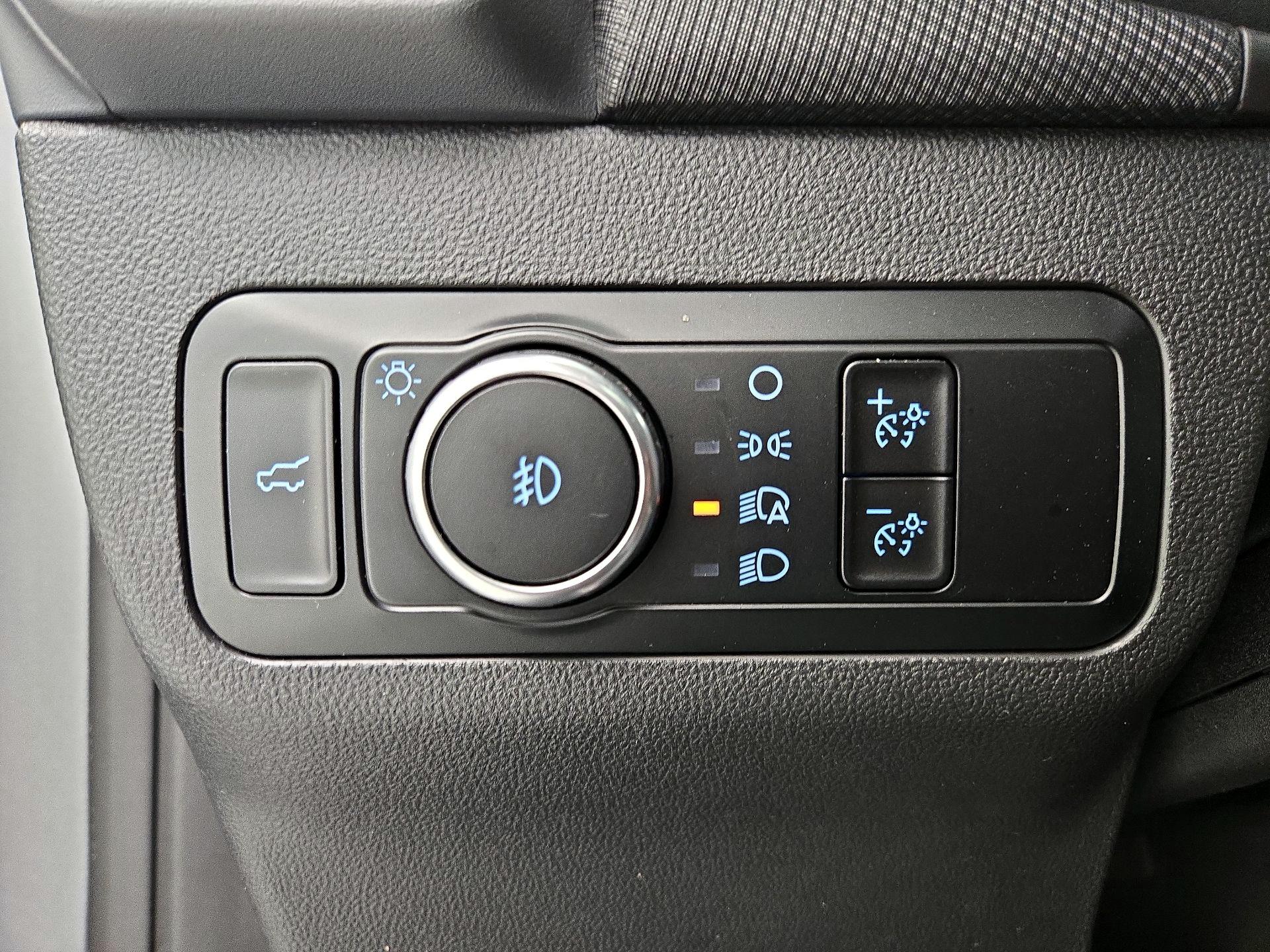 Thumbnail: 2023 Ford Bronco Sport - 13