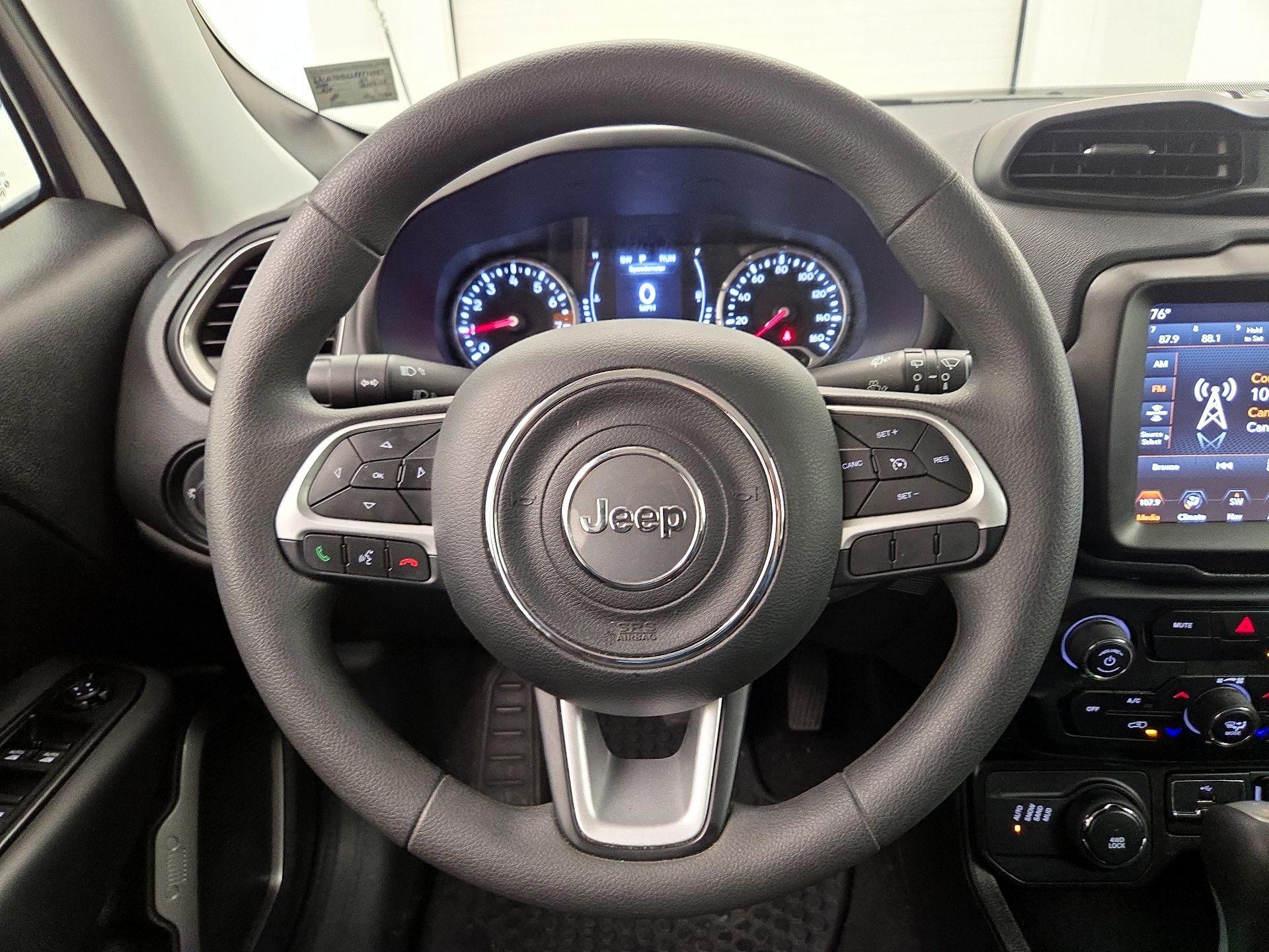 Thumbnail: 2023 Jeep Renegade - 10