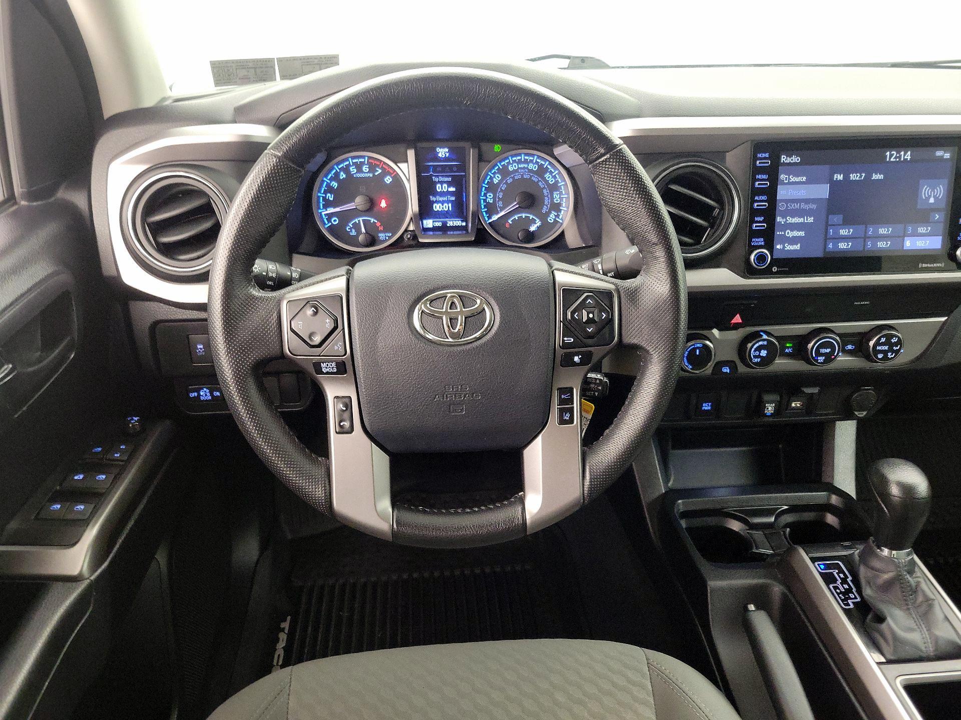 Thumbnail: 2020 Toyota Tacoma - 10