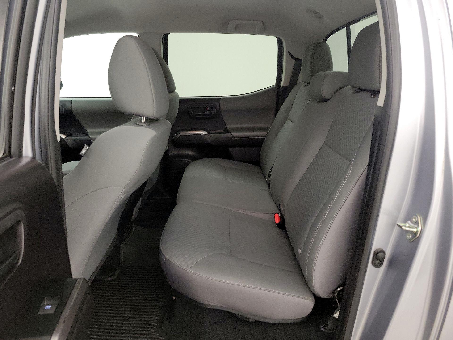 Thumbnail: 2020 Toyota Tacoma - 19