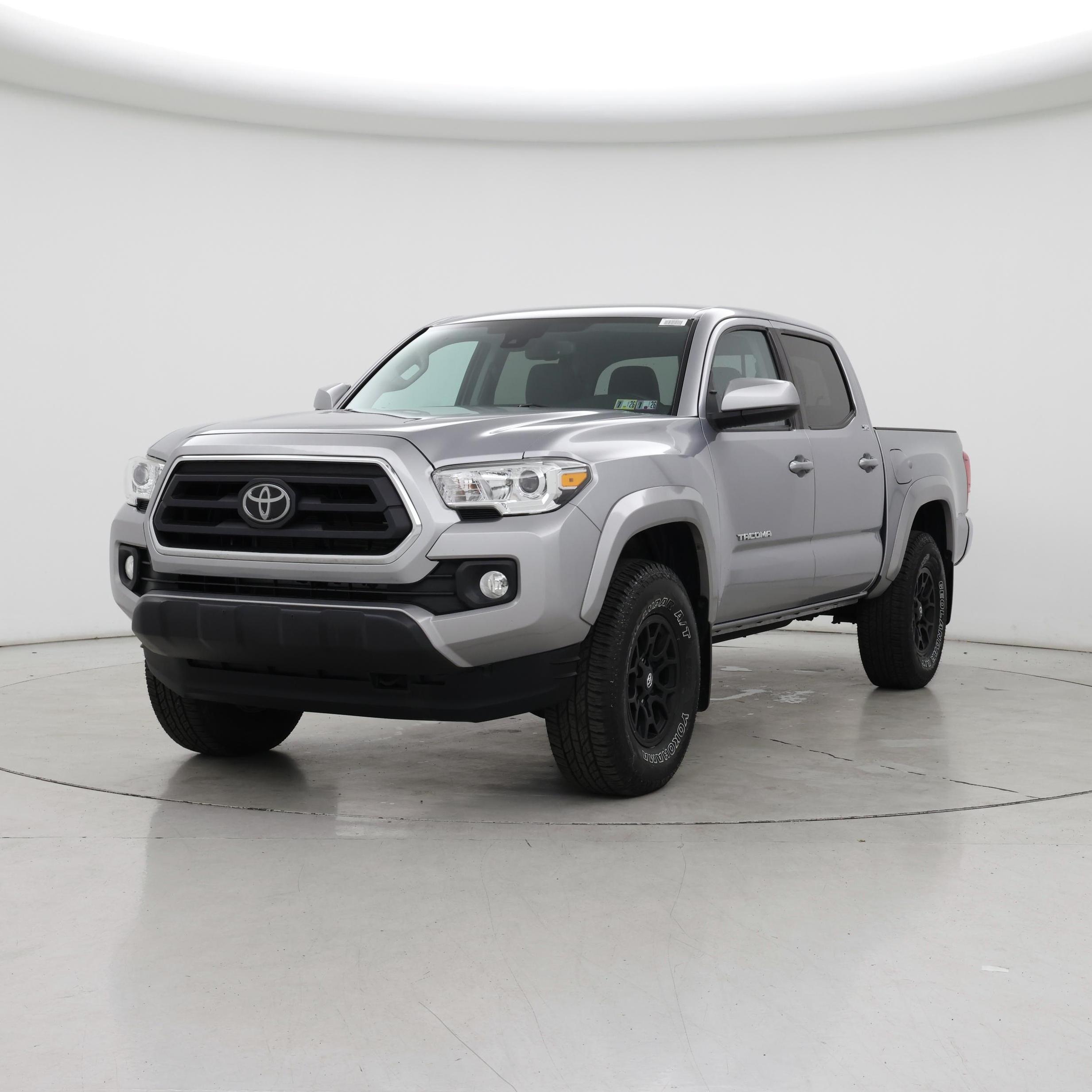 Thumbnail: 2020 Toyota Tacoma - 4