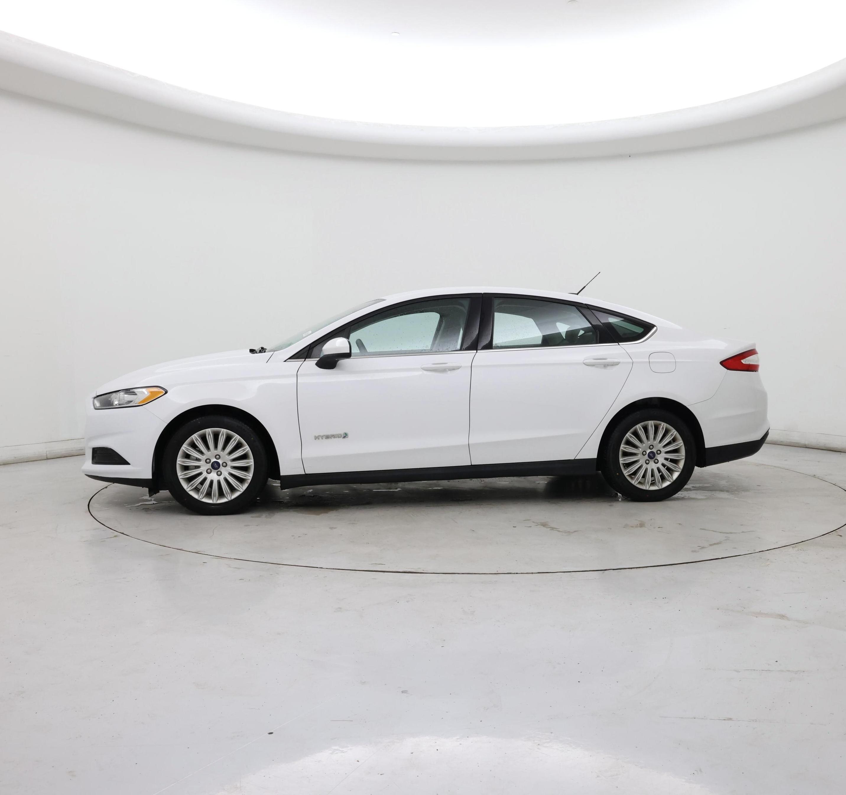 Thumbnail: 2014 Ford Fusion - 3