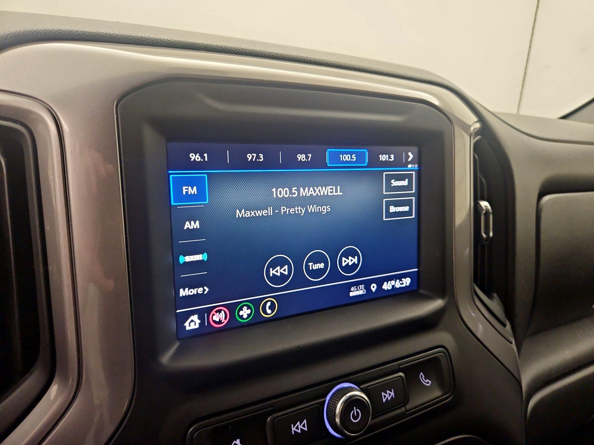 Thumbnail: 2021 Chevrolet Silverado 1500 - 16