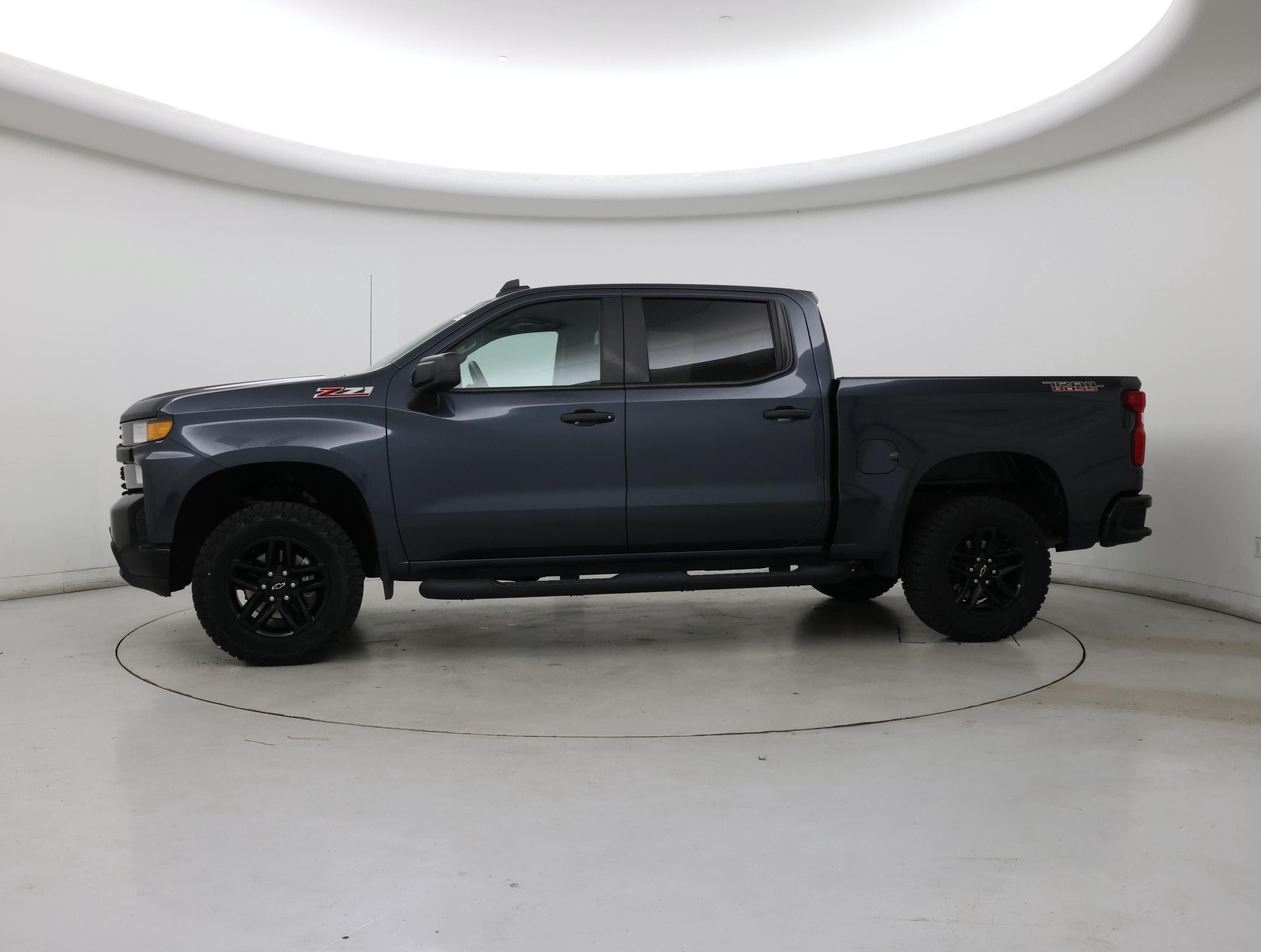 Thumbnail: 2021 Chevrolet Silverado 1500 - 3