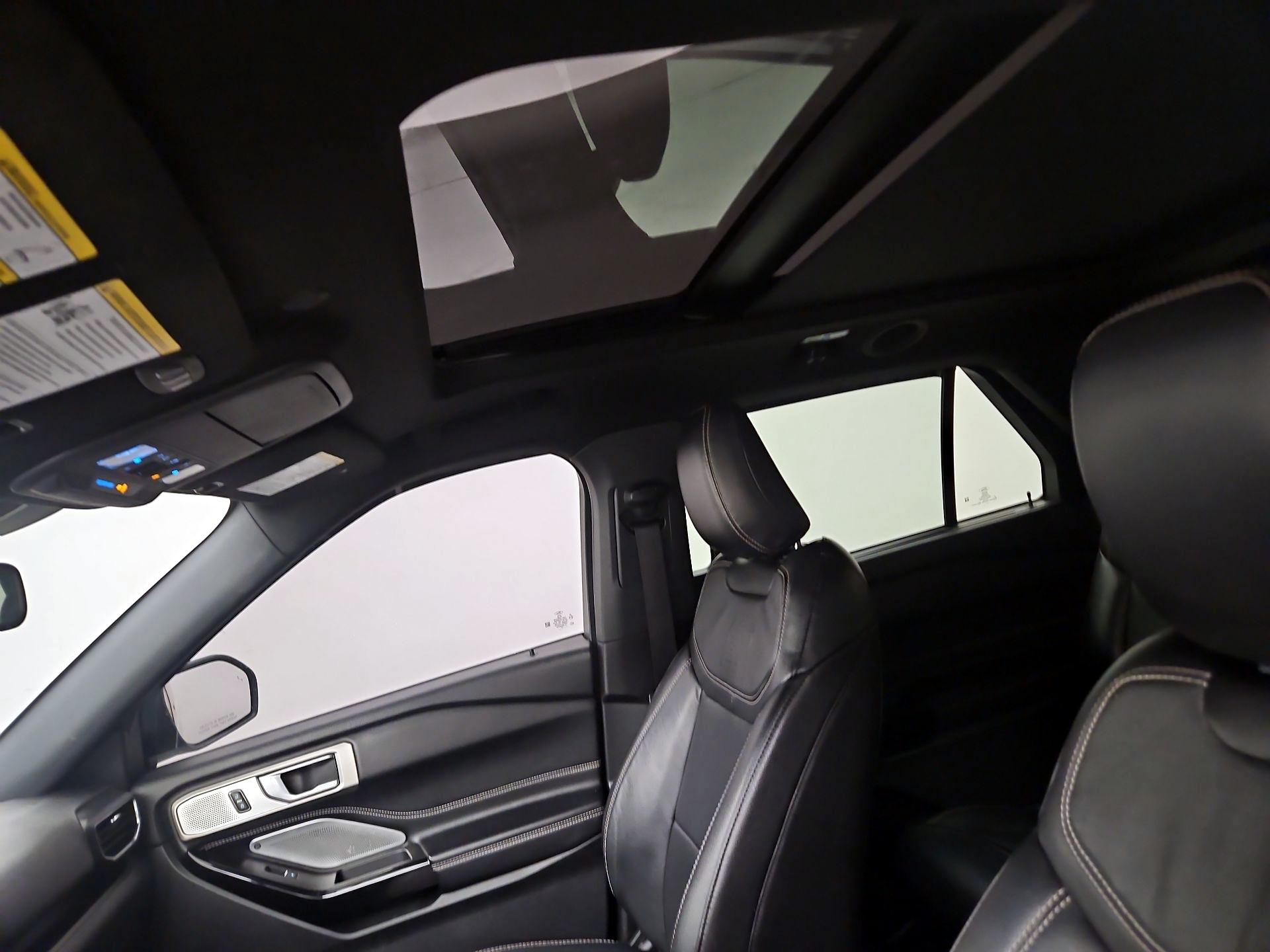 Thumbnail: 2021 Ford Explorer - 20