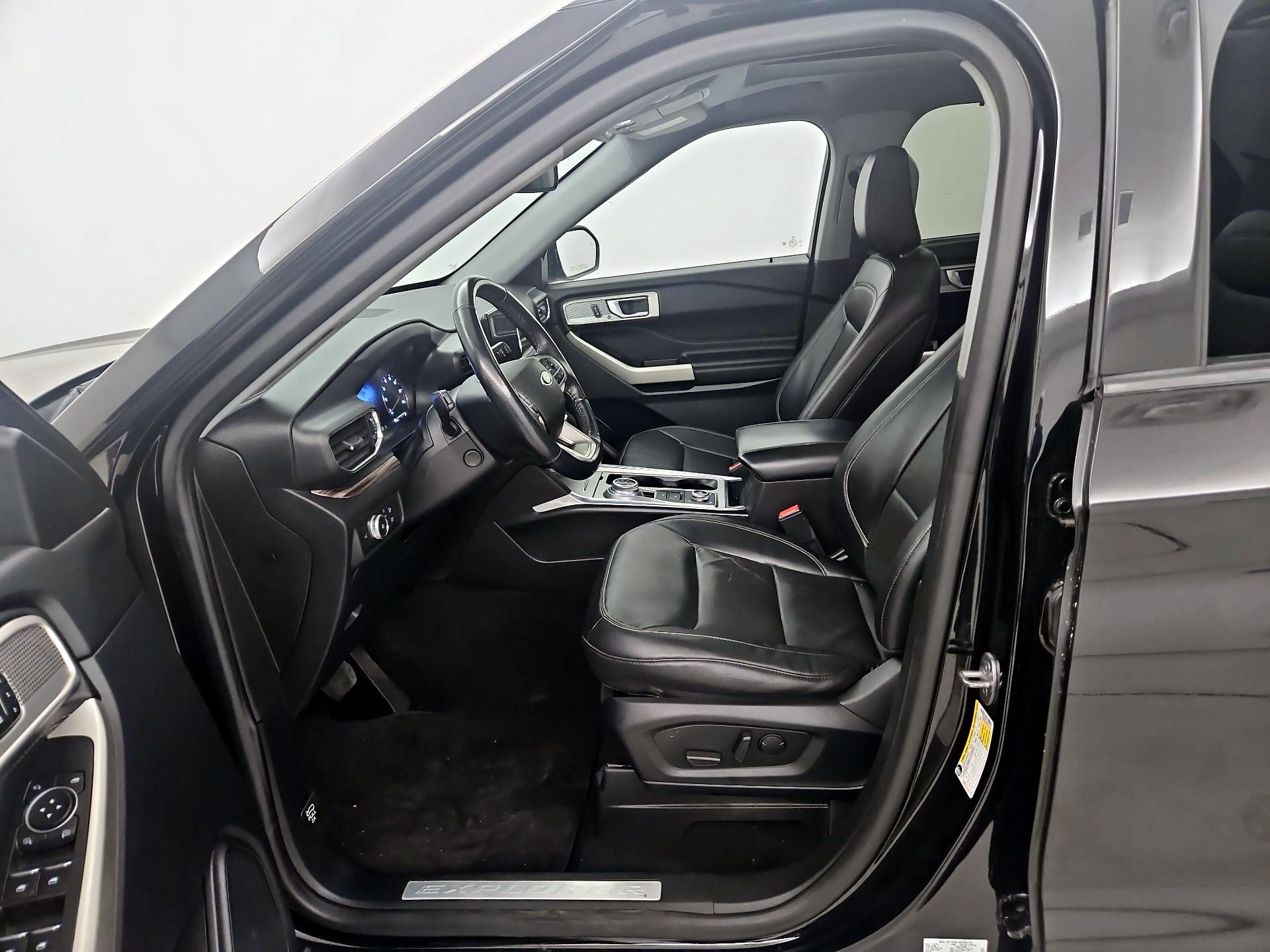 Thumbnail: 2021 Ford Explorer - 11