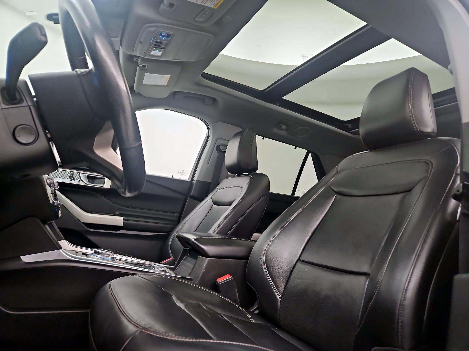 Thumbnail: 2021 Ford Explorer - 20