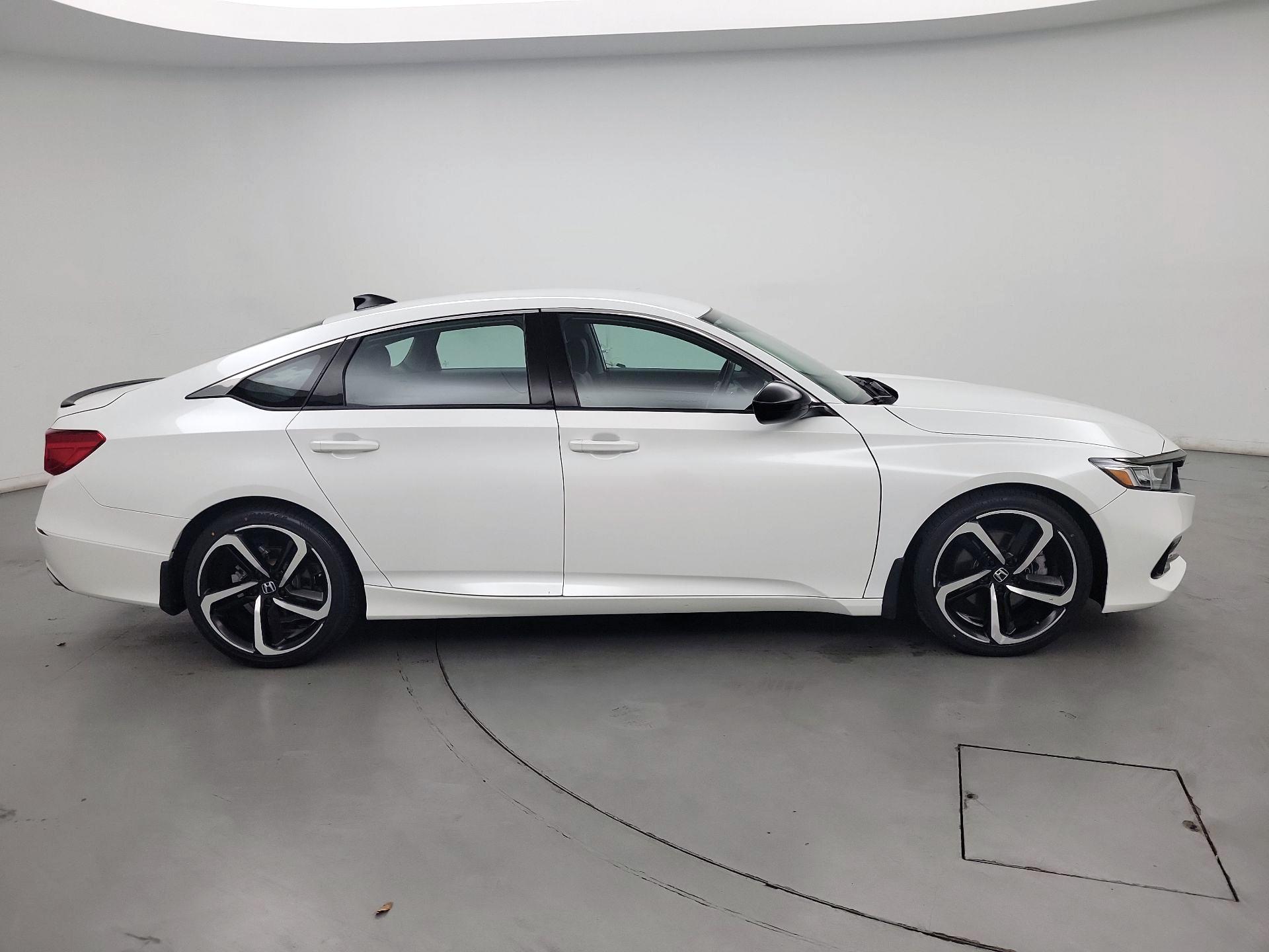 Thumbnail: 2022 Honda Accord - 4