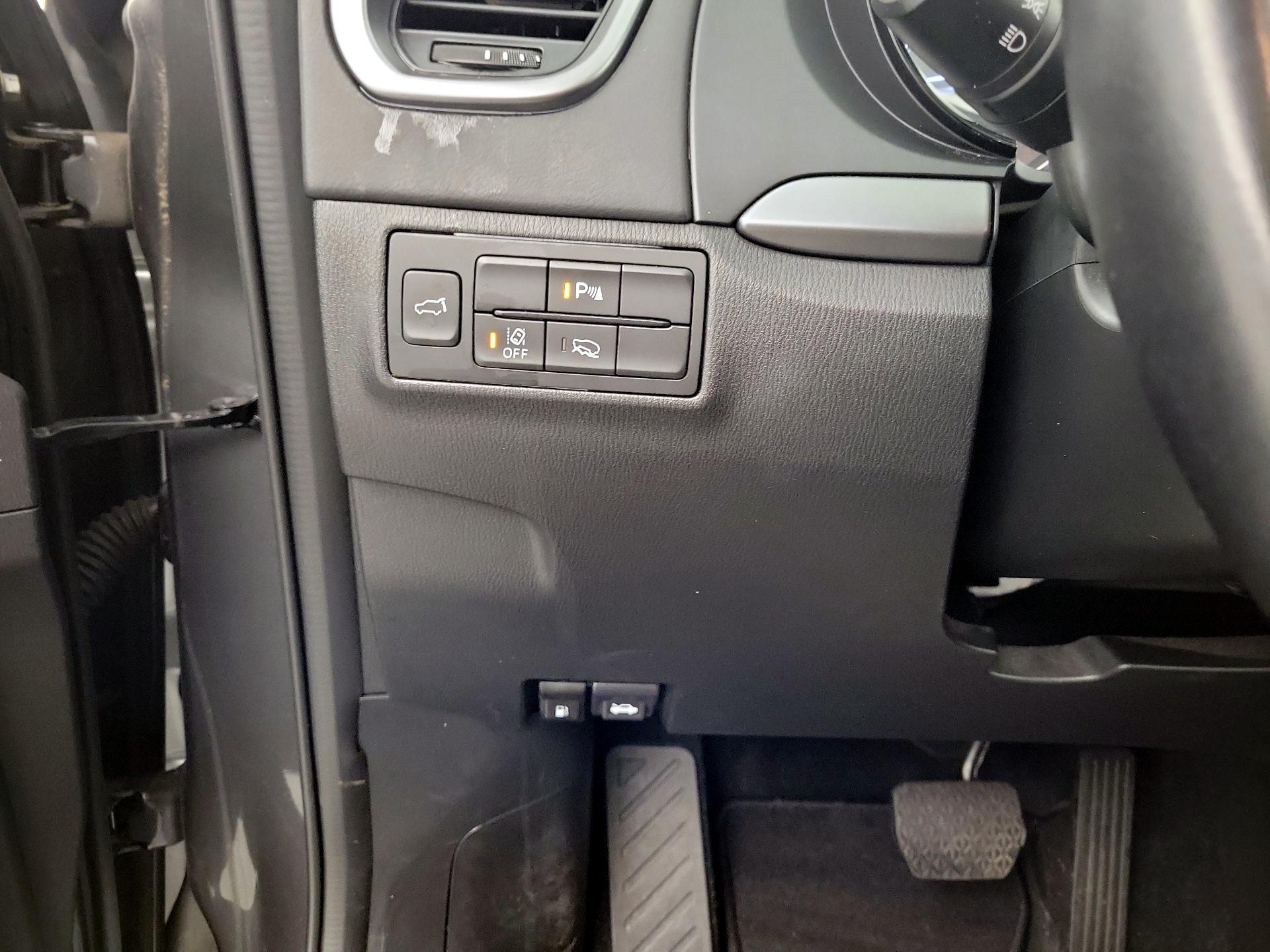 Thumbnail: 2022 Mazda CX-9 - 11