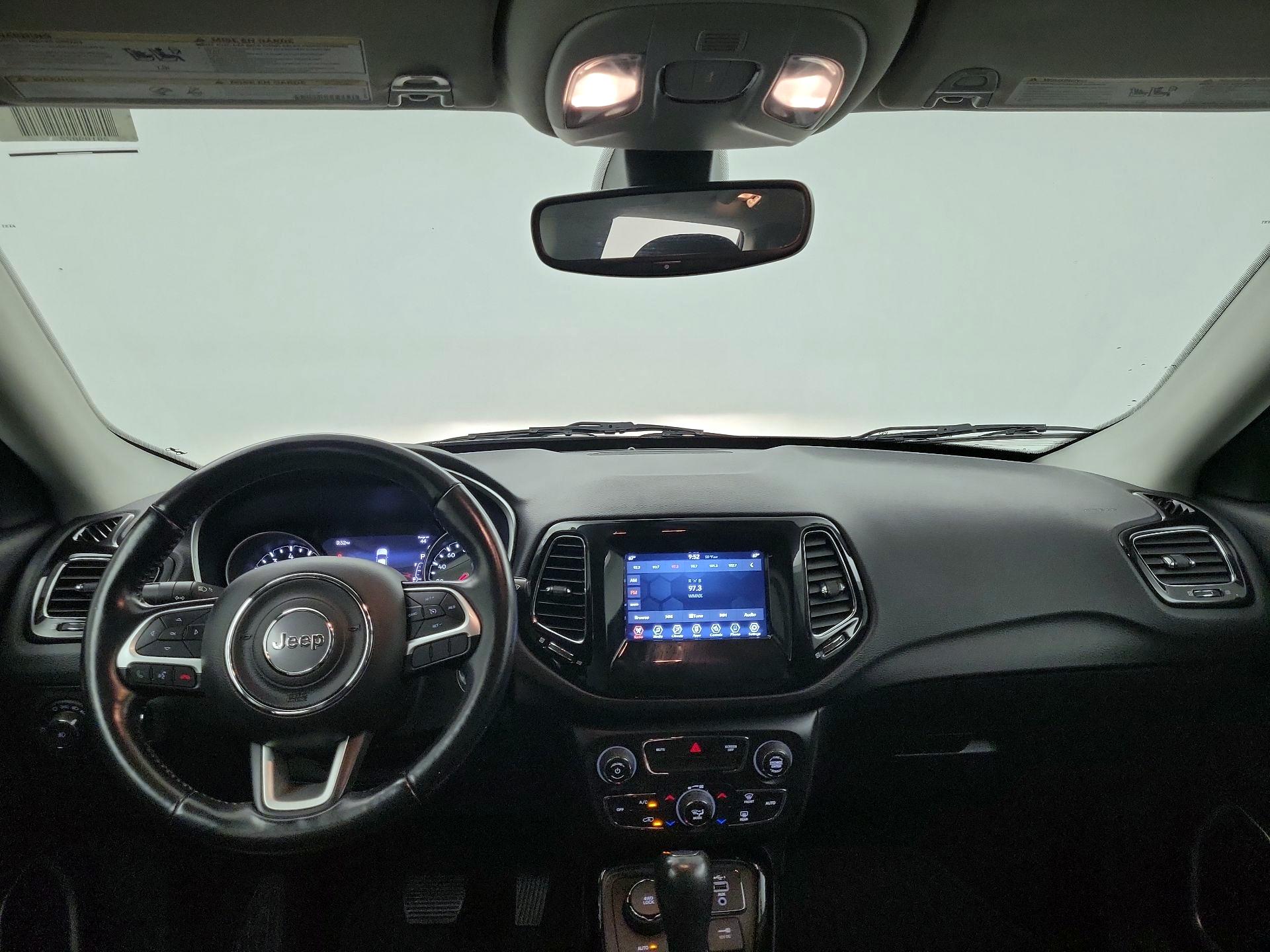 Thumbnail: 2021 Jeep Compass - 8